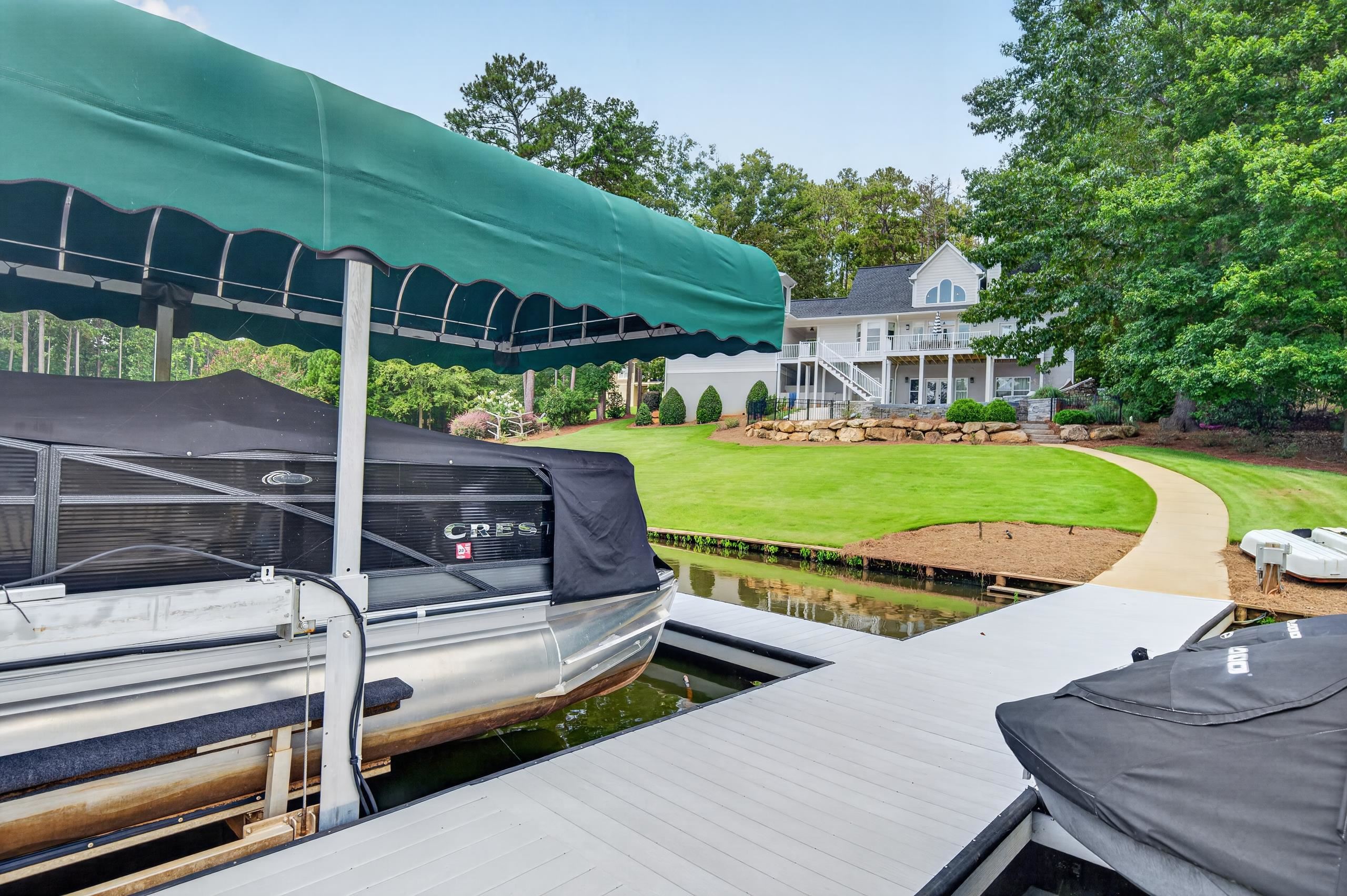 1001 KINGSFORD WAY