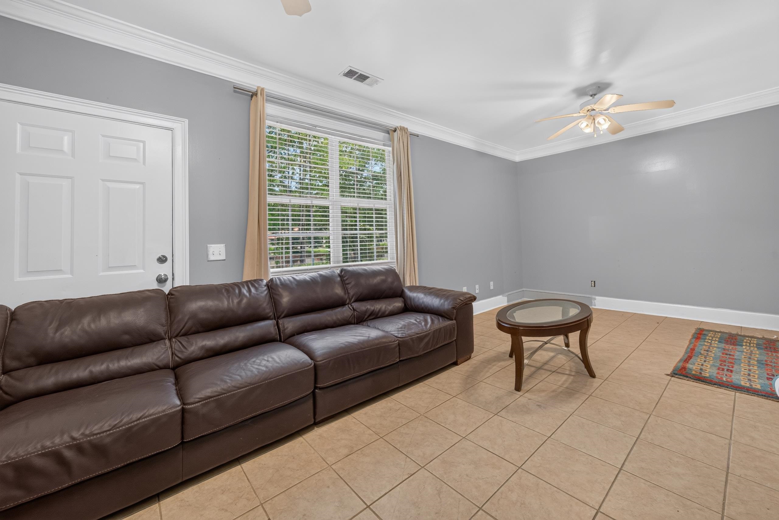103 N HIDDEN LAKE DRIVE