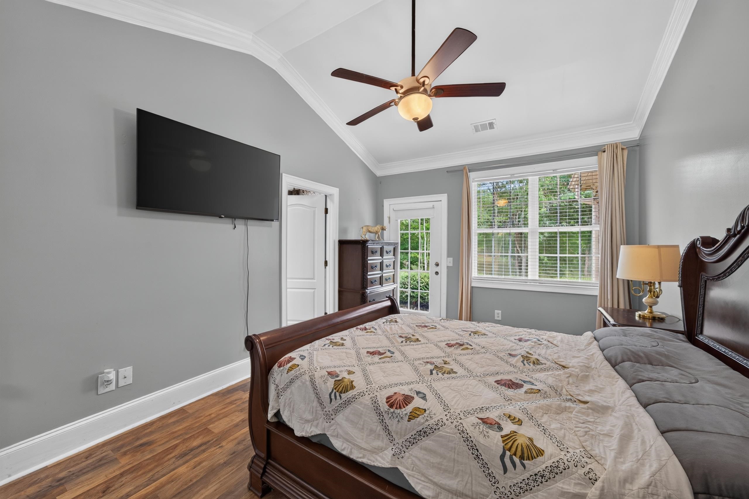 103 N HIDDEN LAKE DRIVE