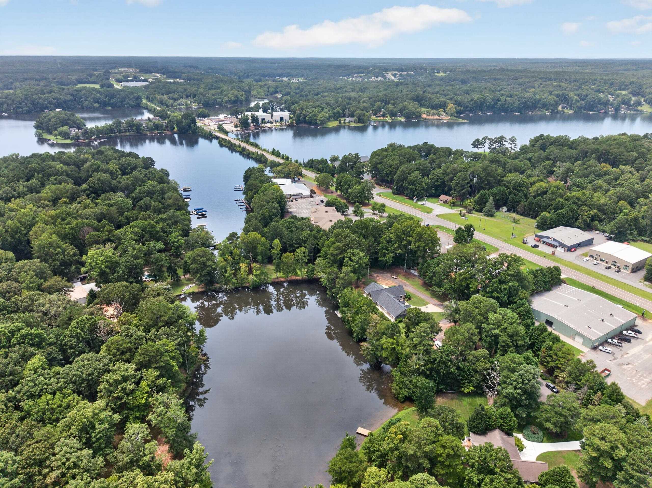 103 N HIDDEN LAKE DRIVE
