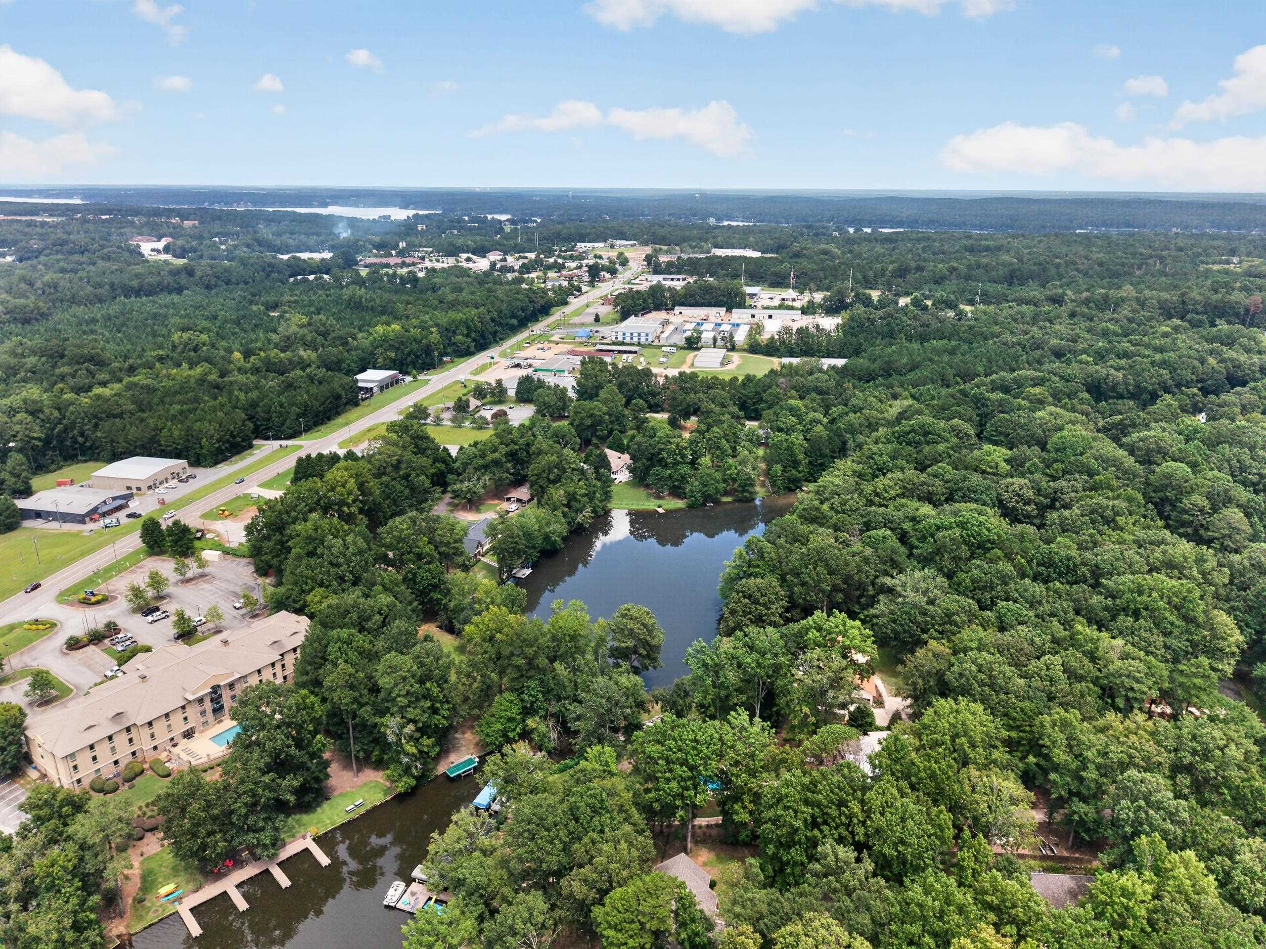 103 N HIDDEN LAKE DRIVE