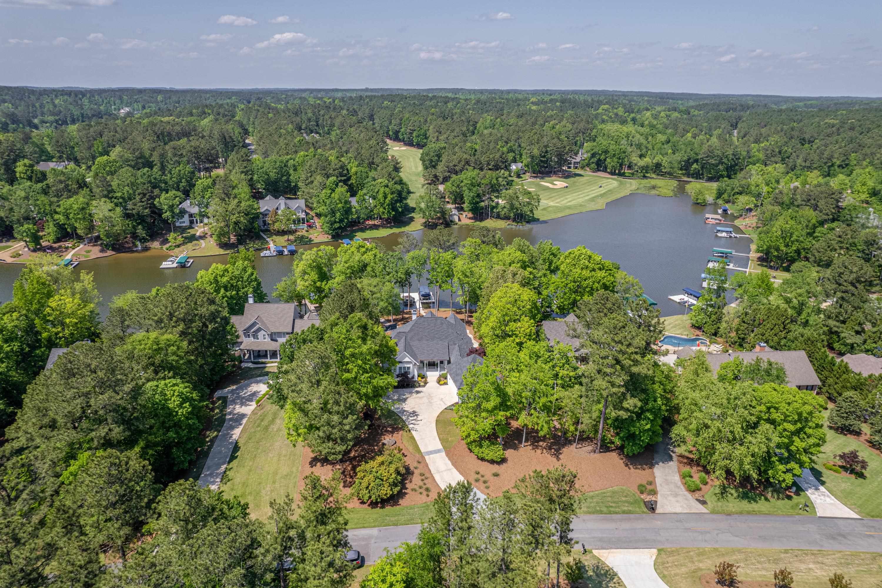 2691 CLUB DRIVE