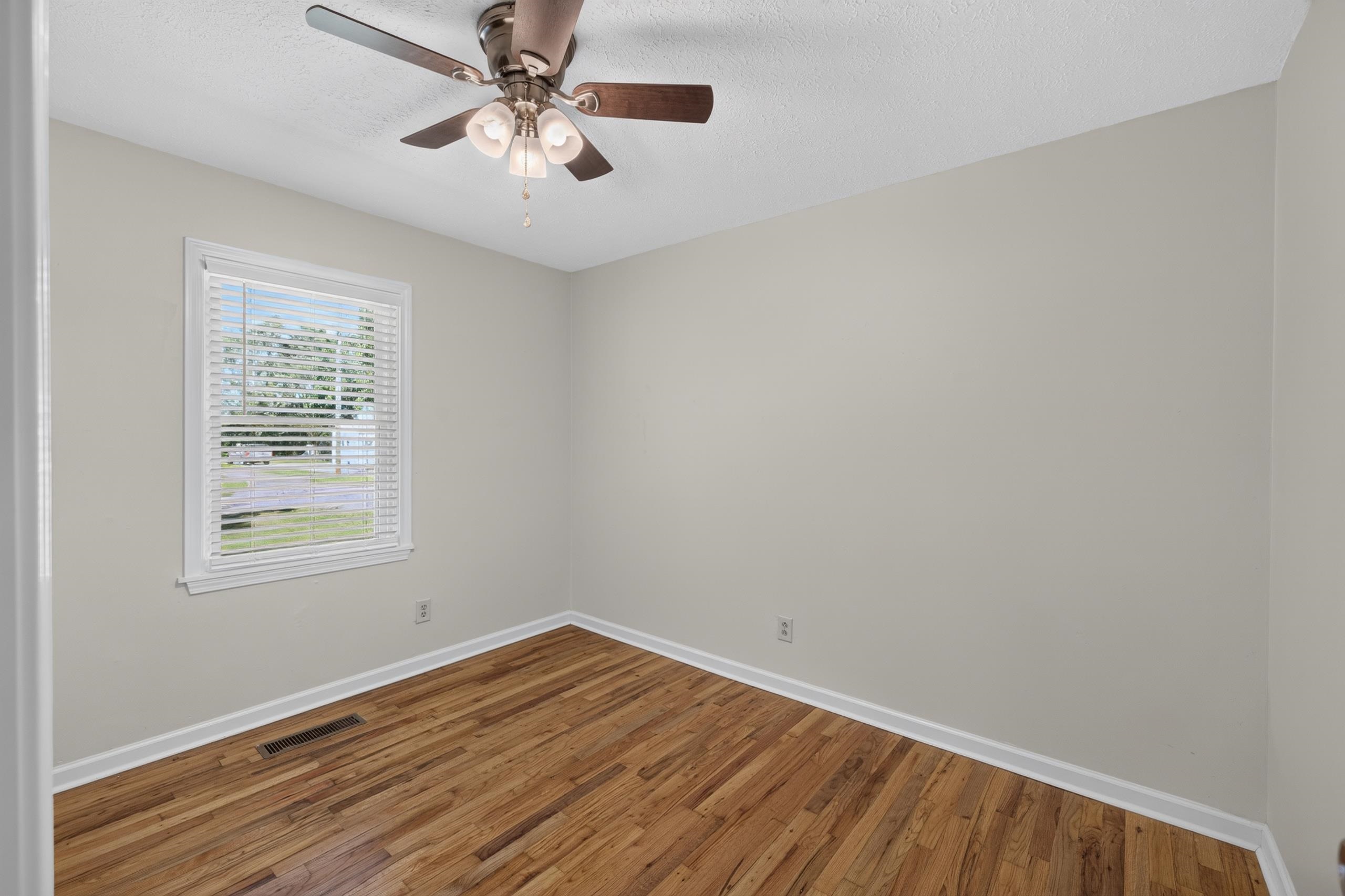 1015 HIGHLAND AVENUE