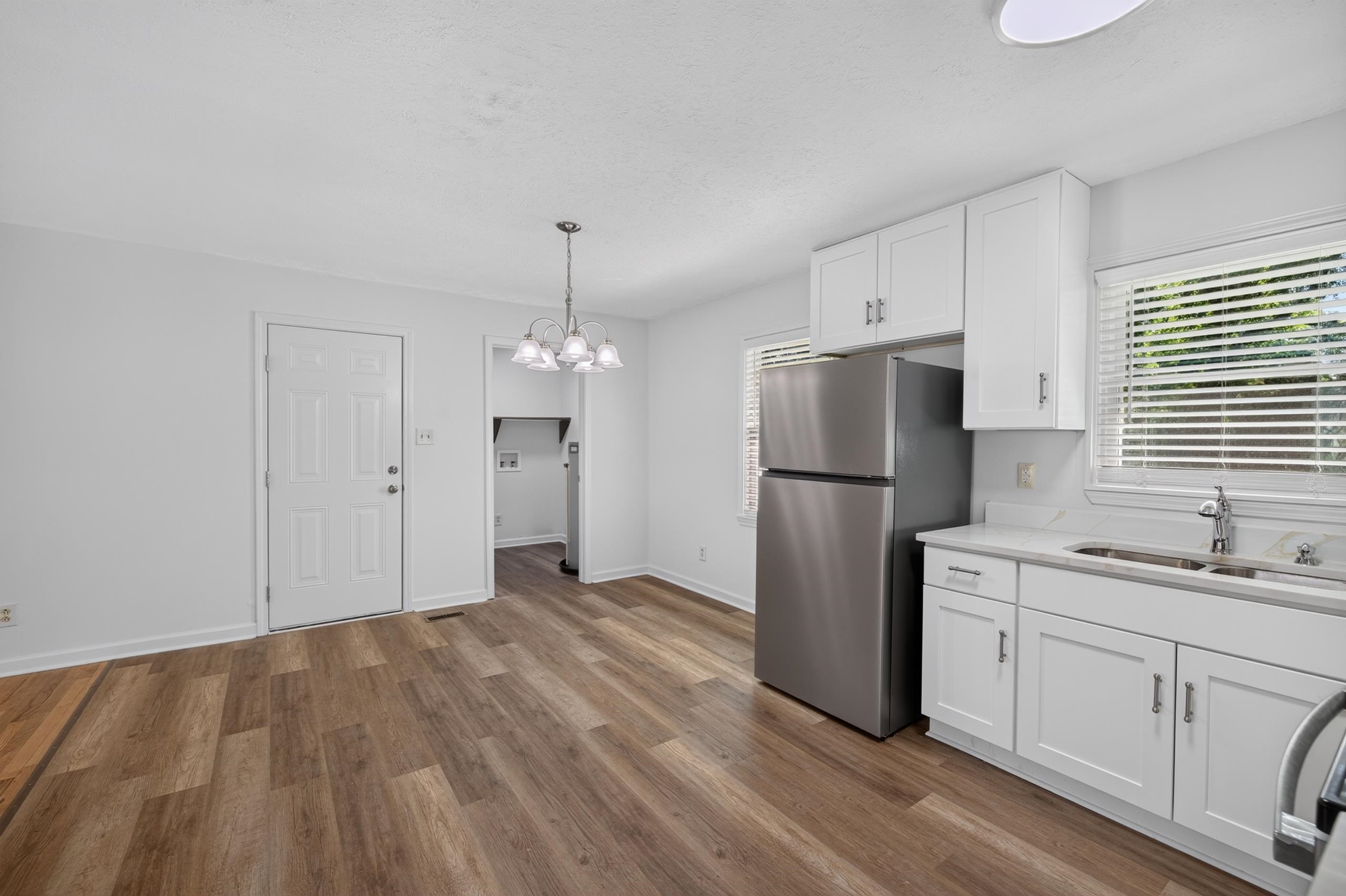 1015 HIGHLAND AVENUE