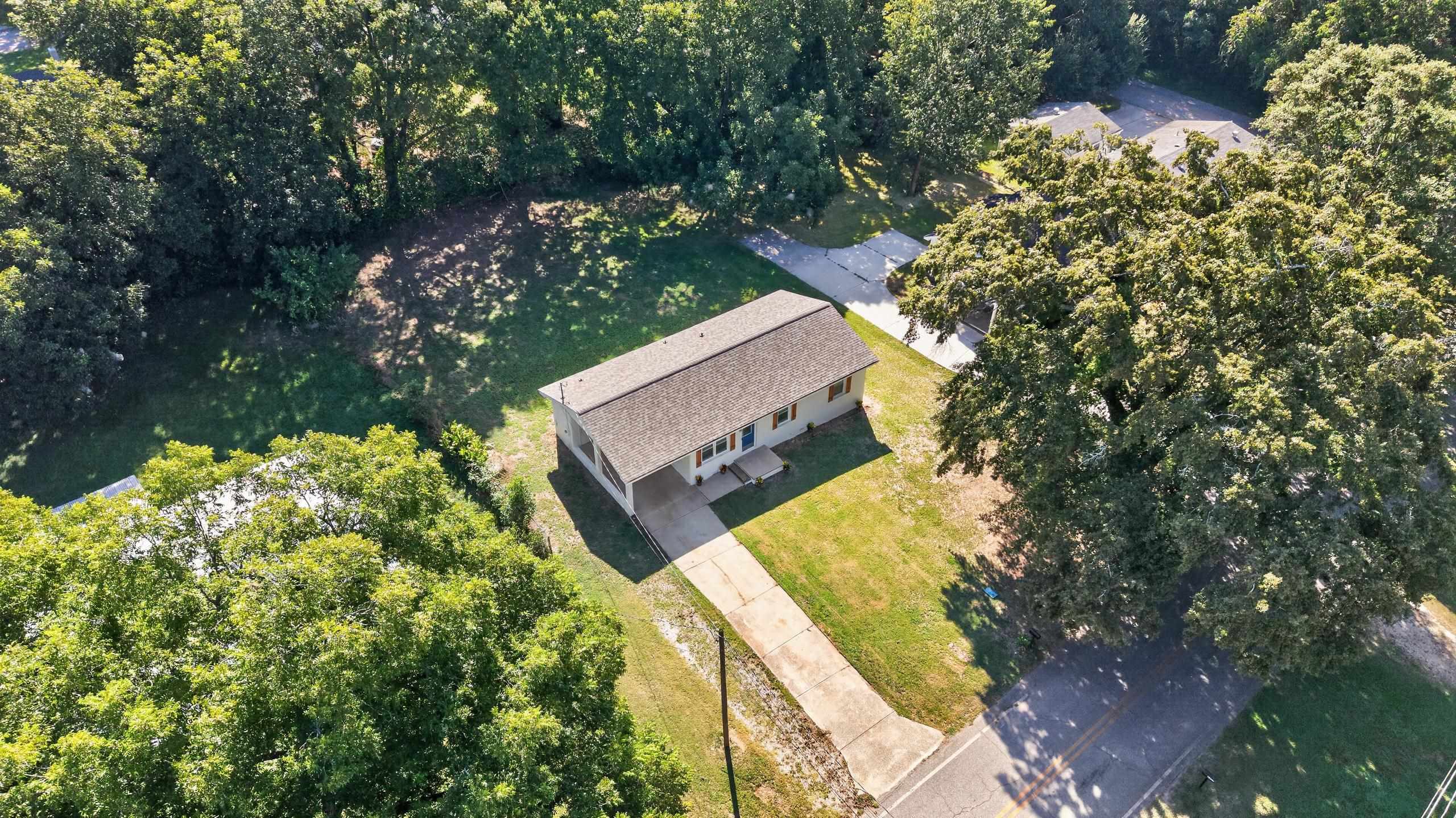 1015 HIGHLAND AVENUE