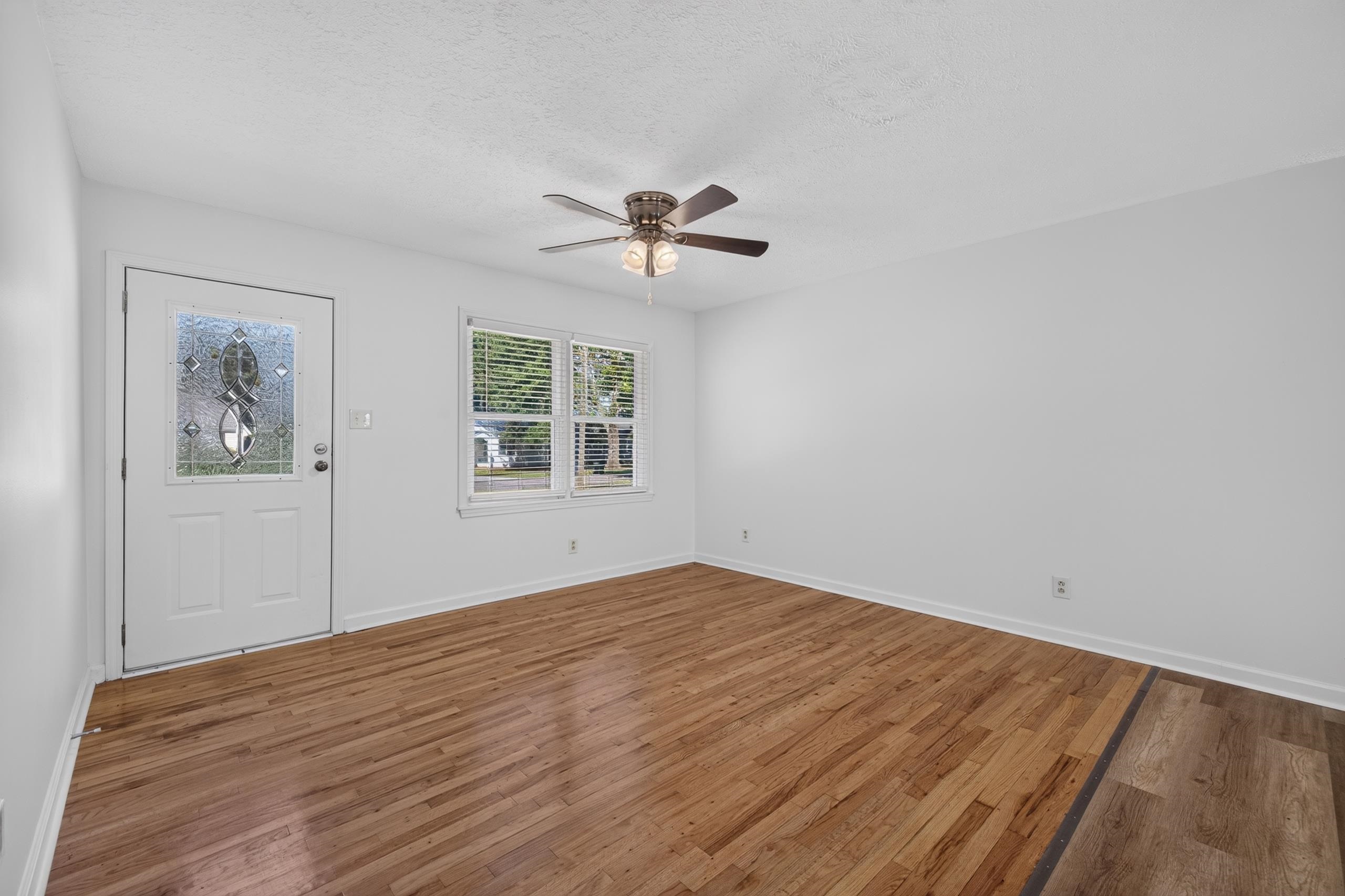 1015 HIGHLAND AVENUE