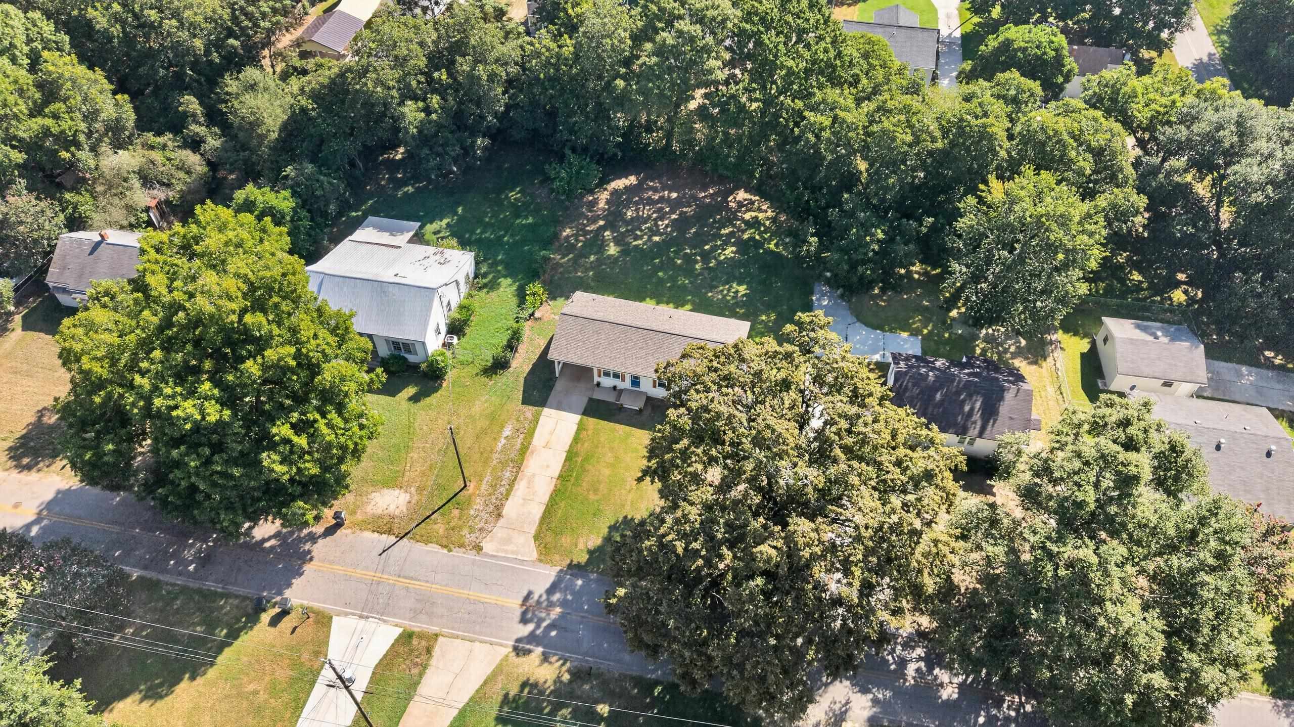 1015 HIGHLAND AVENUE