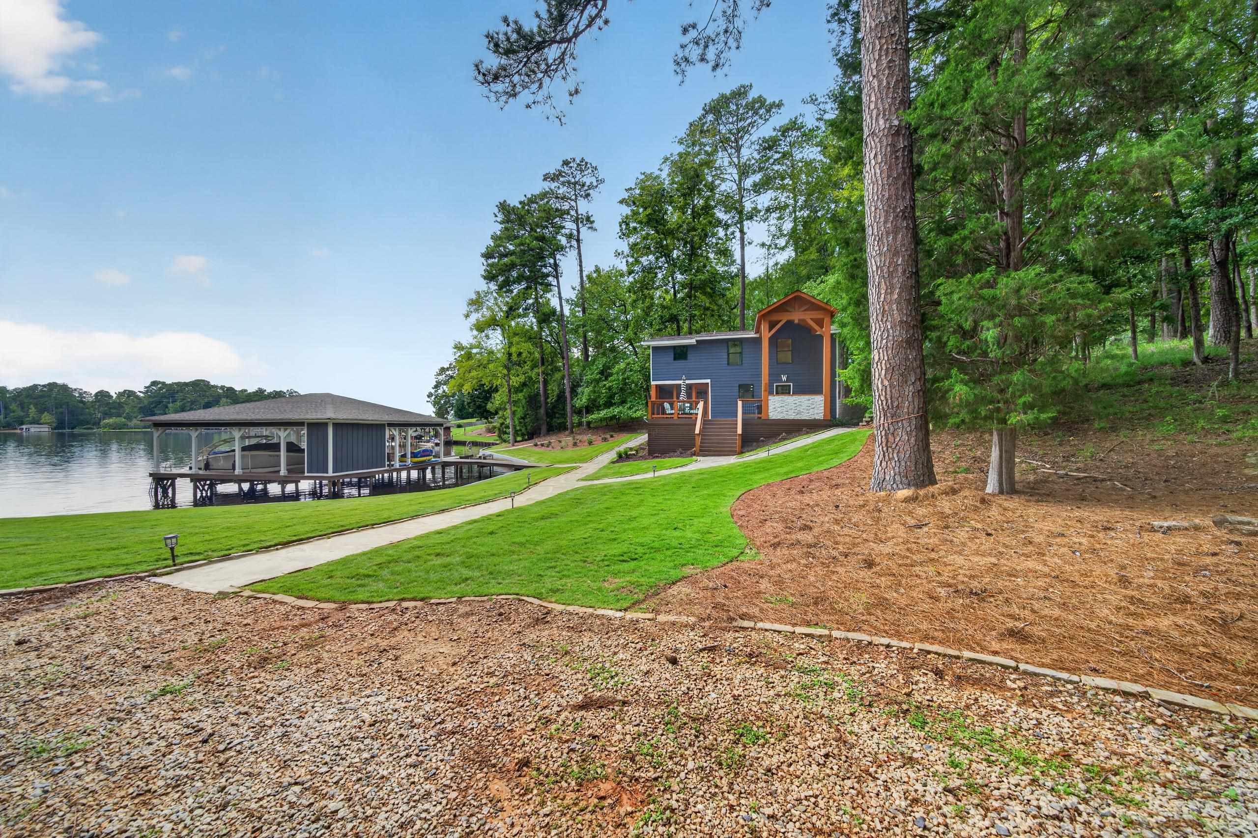 966 DENNIS STATION ROAD