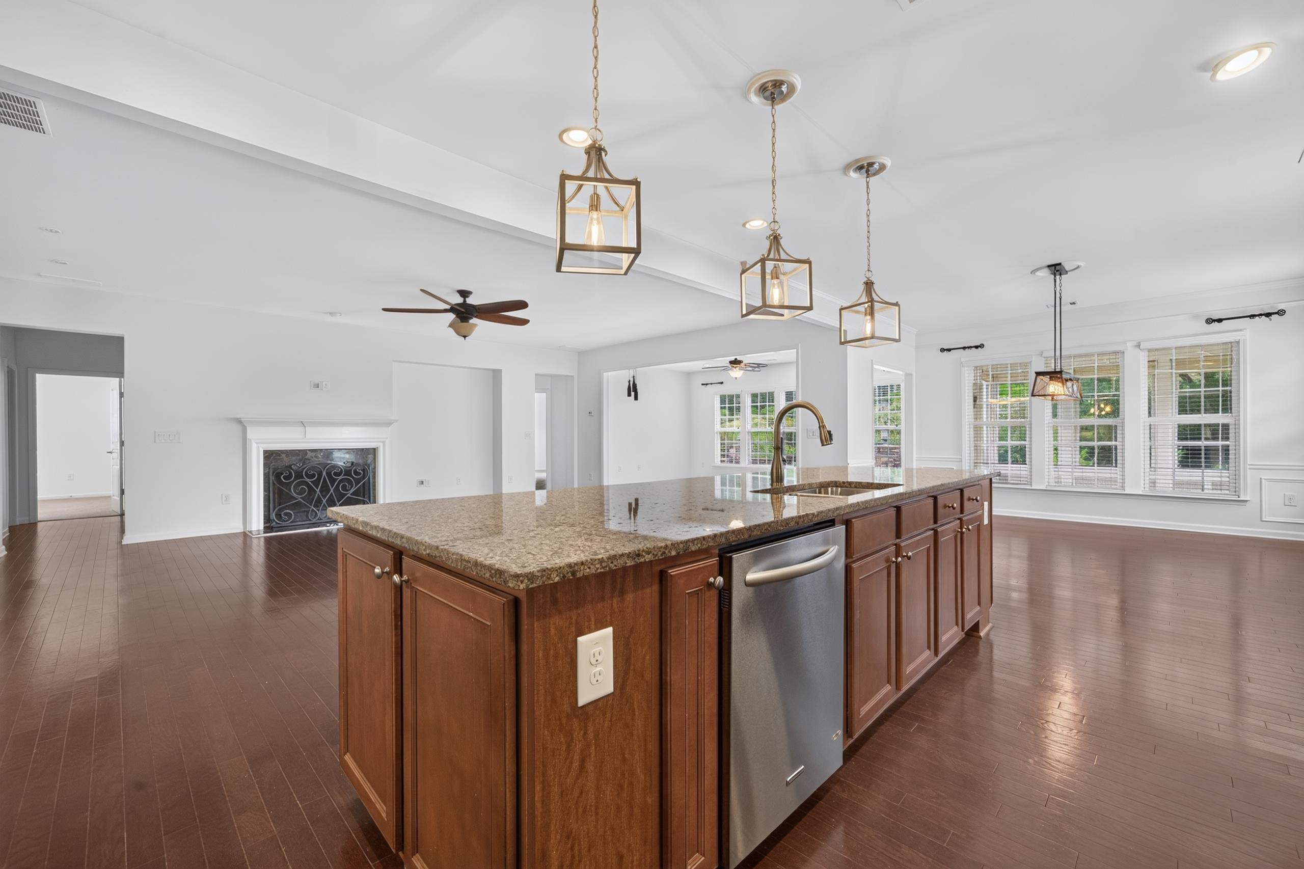 1031 DOCKSIDE PLACE