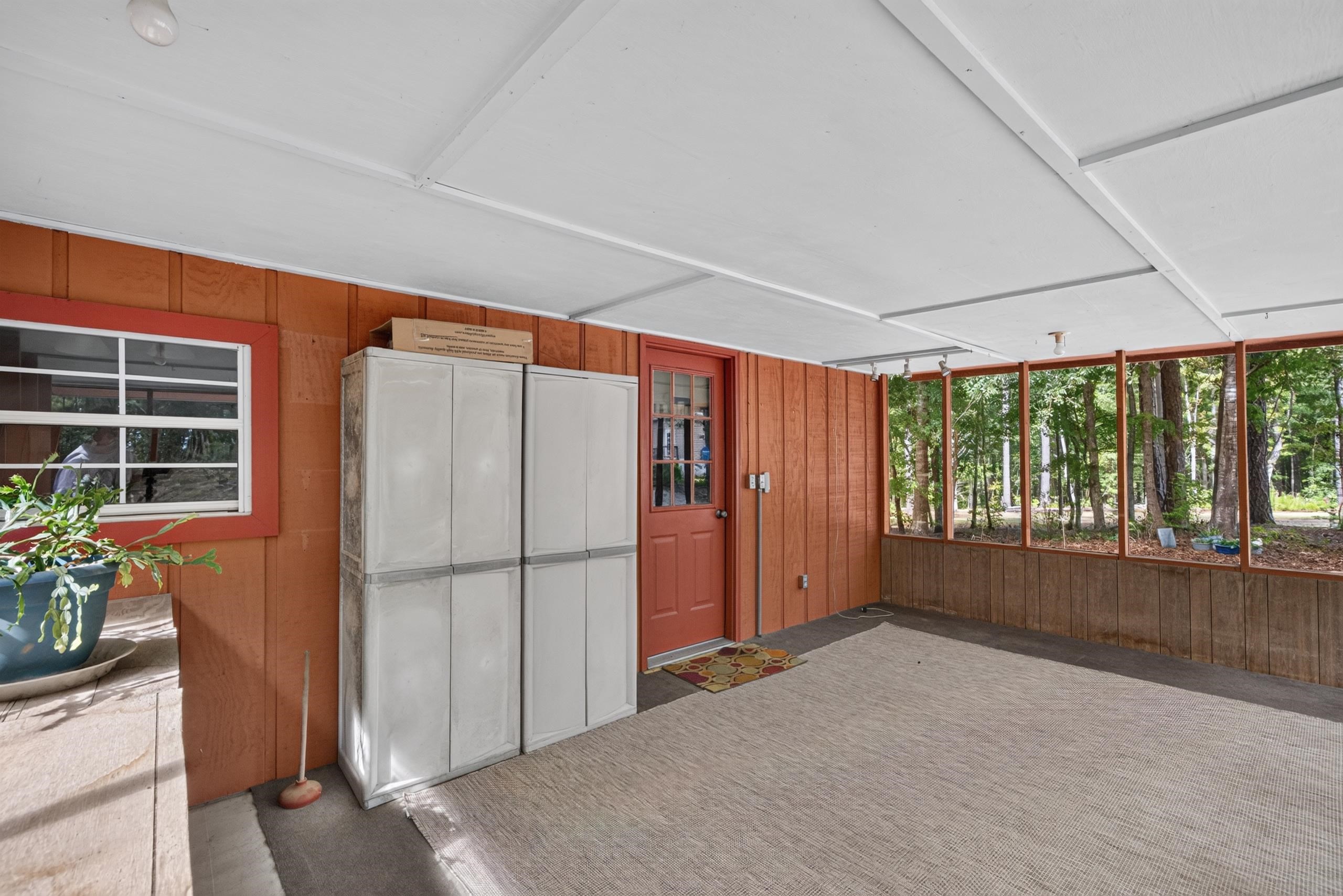923 CROOKED CREEK ROAD