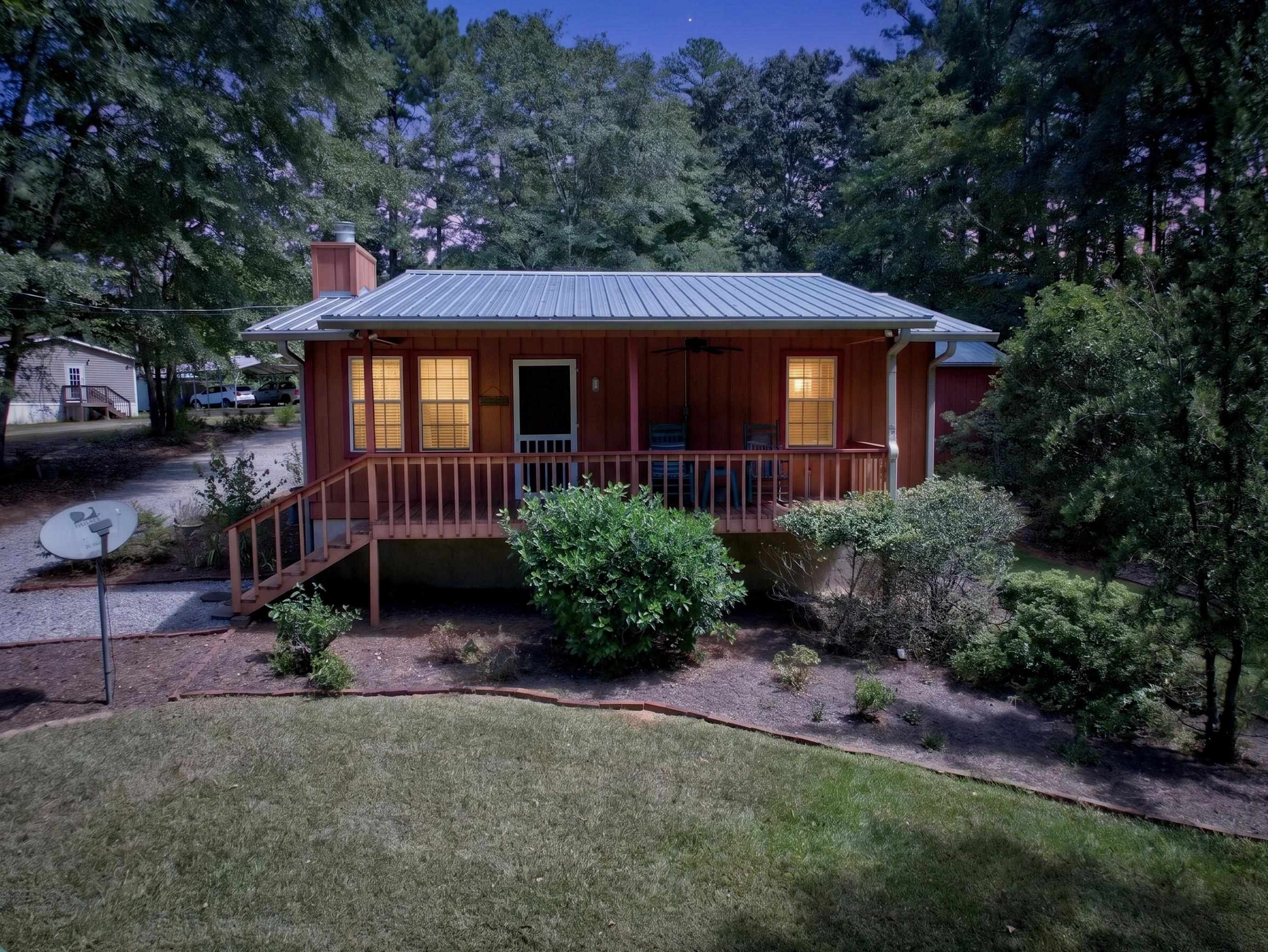 923 CROOKED CREEK ROAD