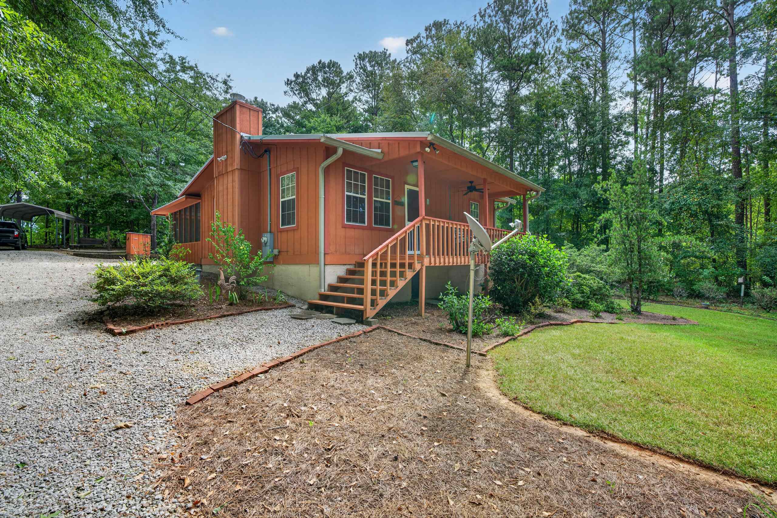 923 CROOKED CREEK ROAD