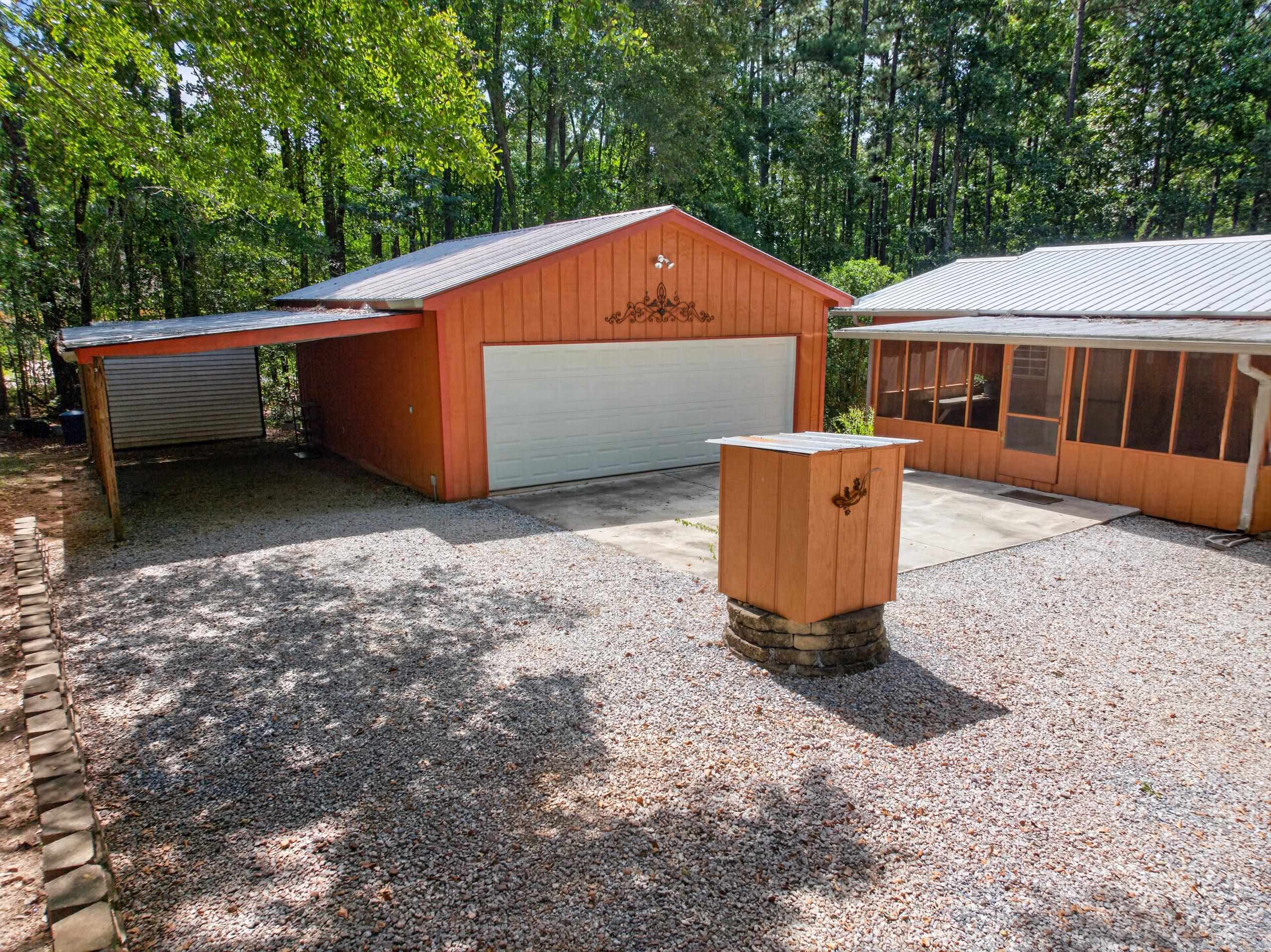 923 CROOKED CREEK ROAD