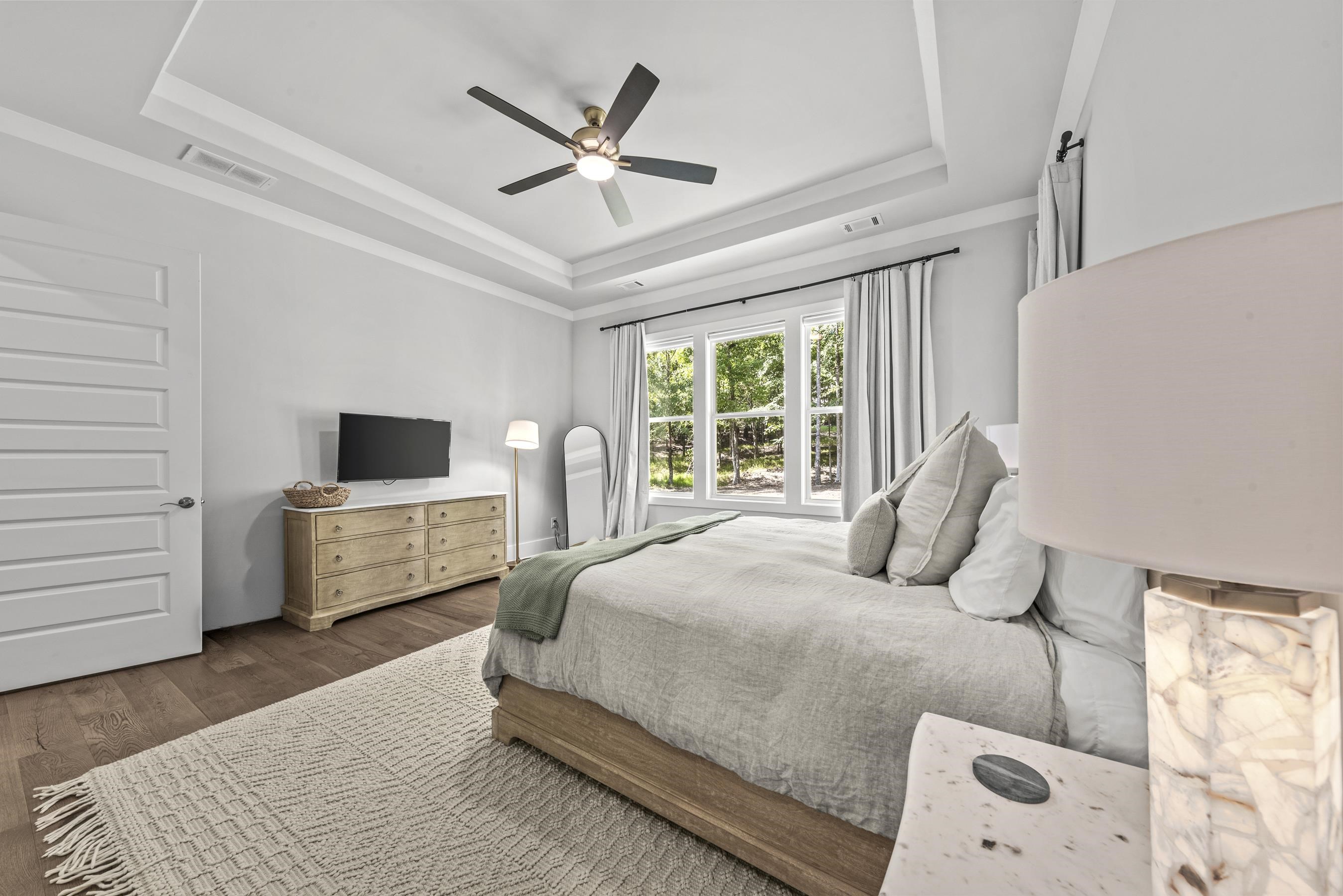 1011 PEACHTREE COURT
