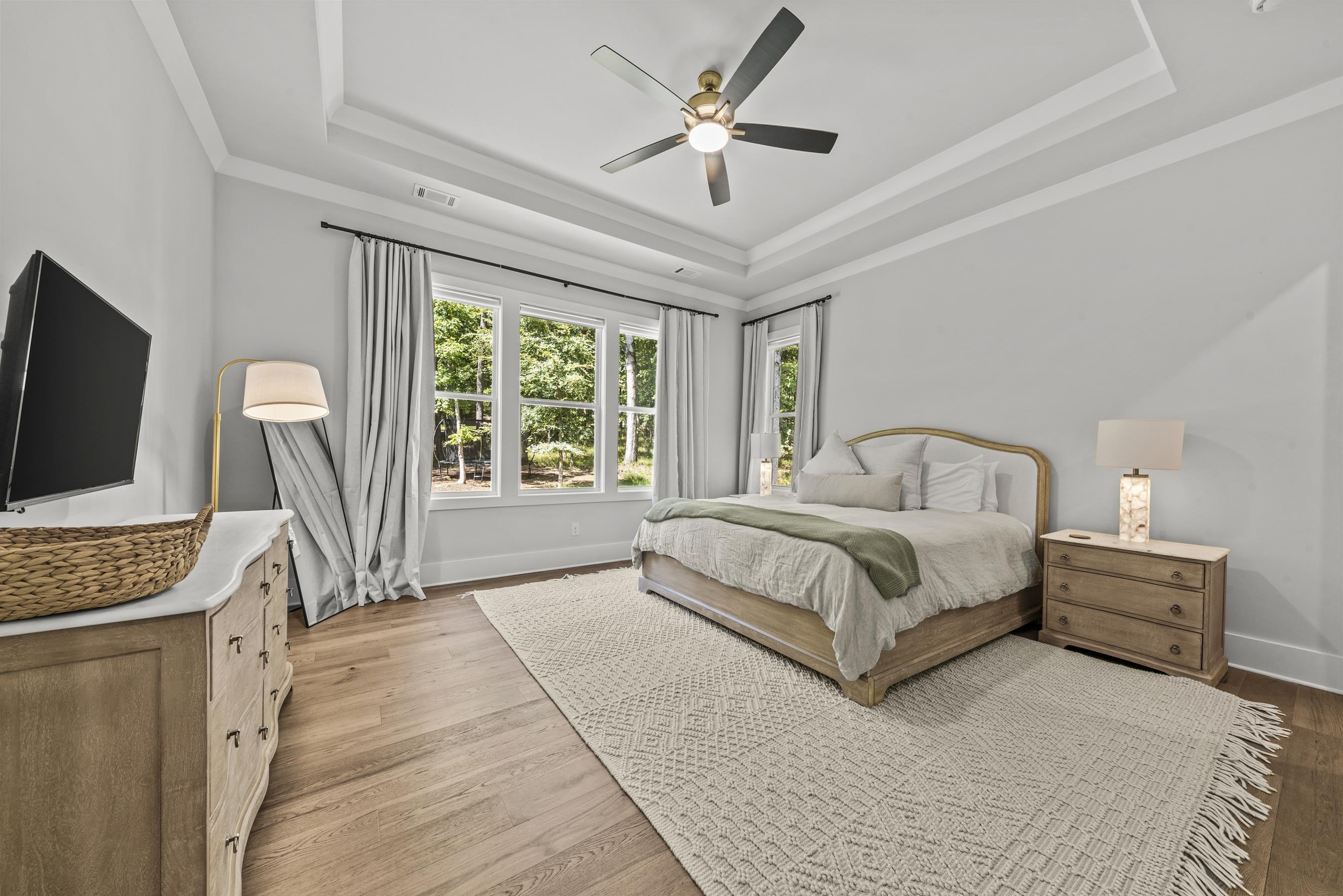 1011 PEACHTREE COURT