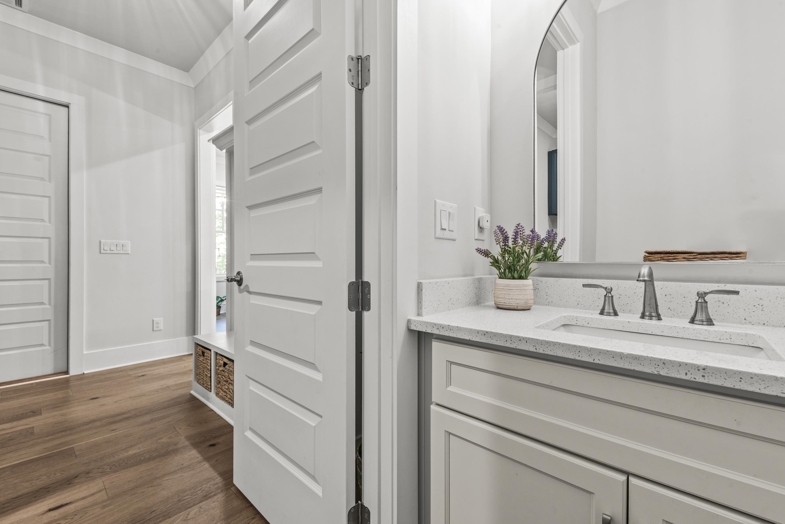 1011 PEACHTREE COURT