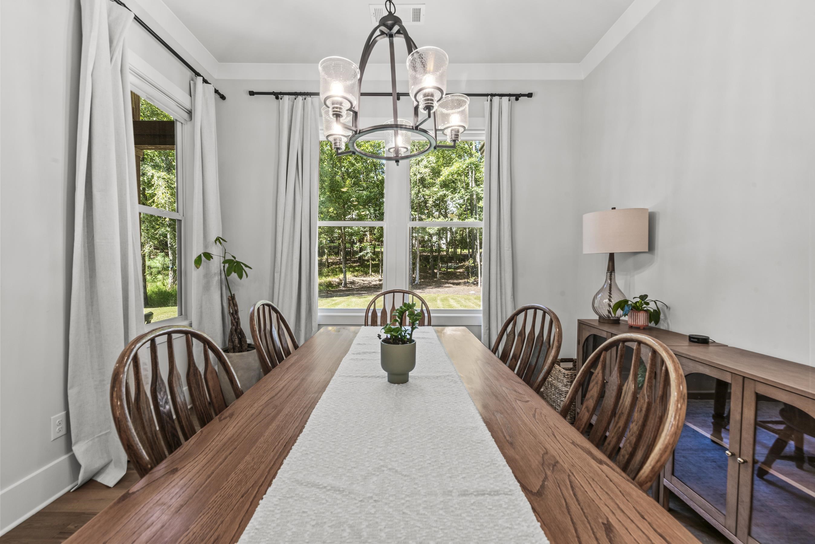 1011 PEACHTREE COURT