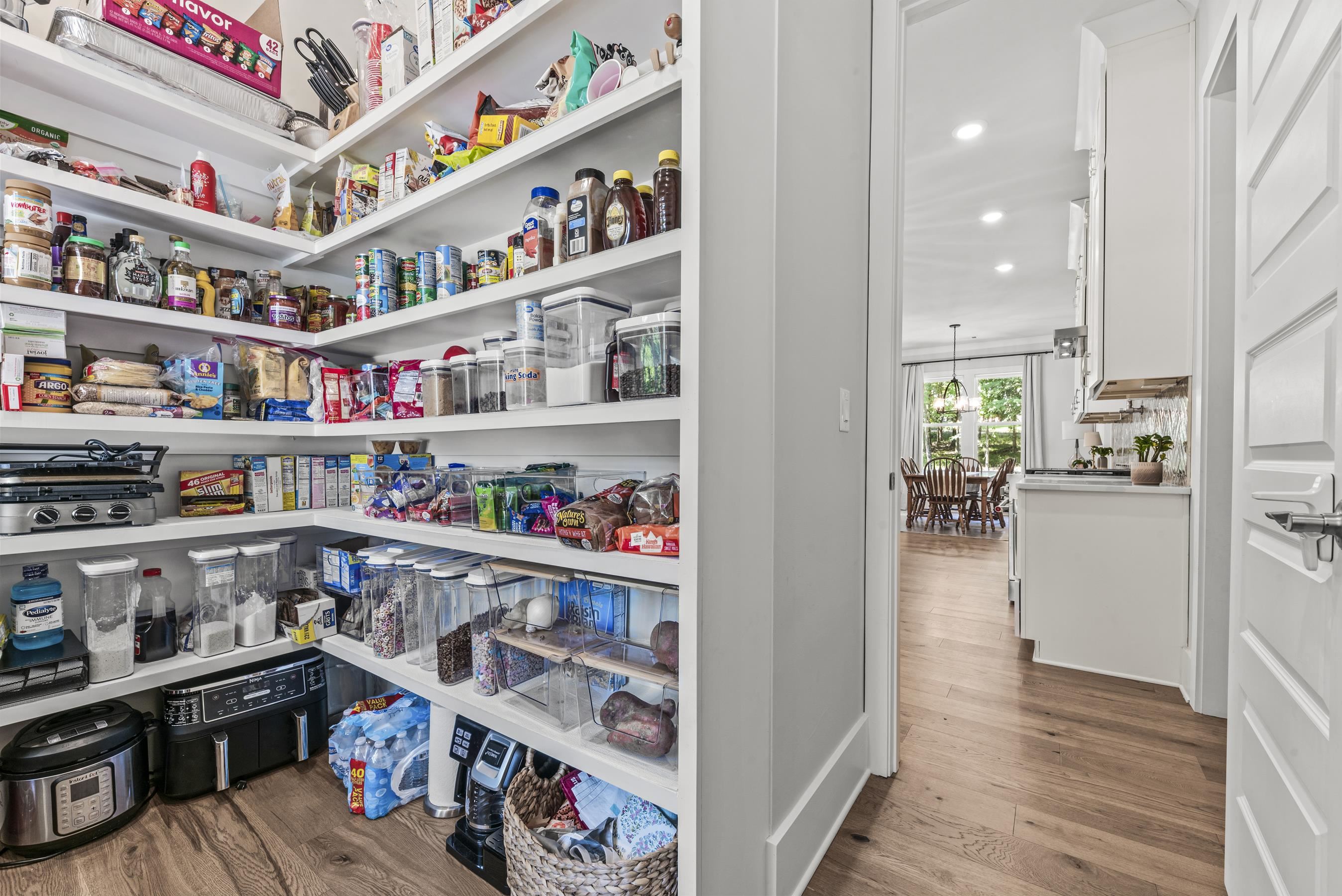 1011 PEACHTREE COURT