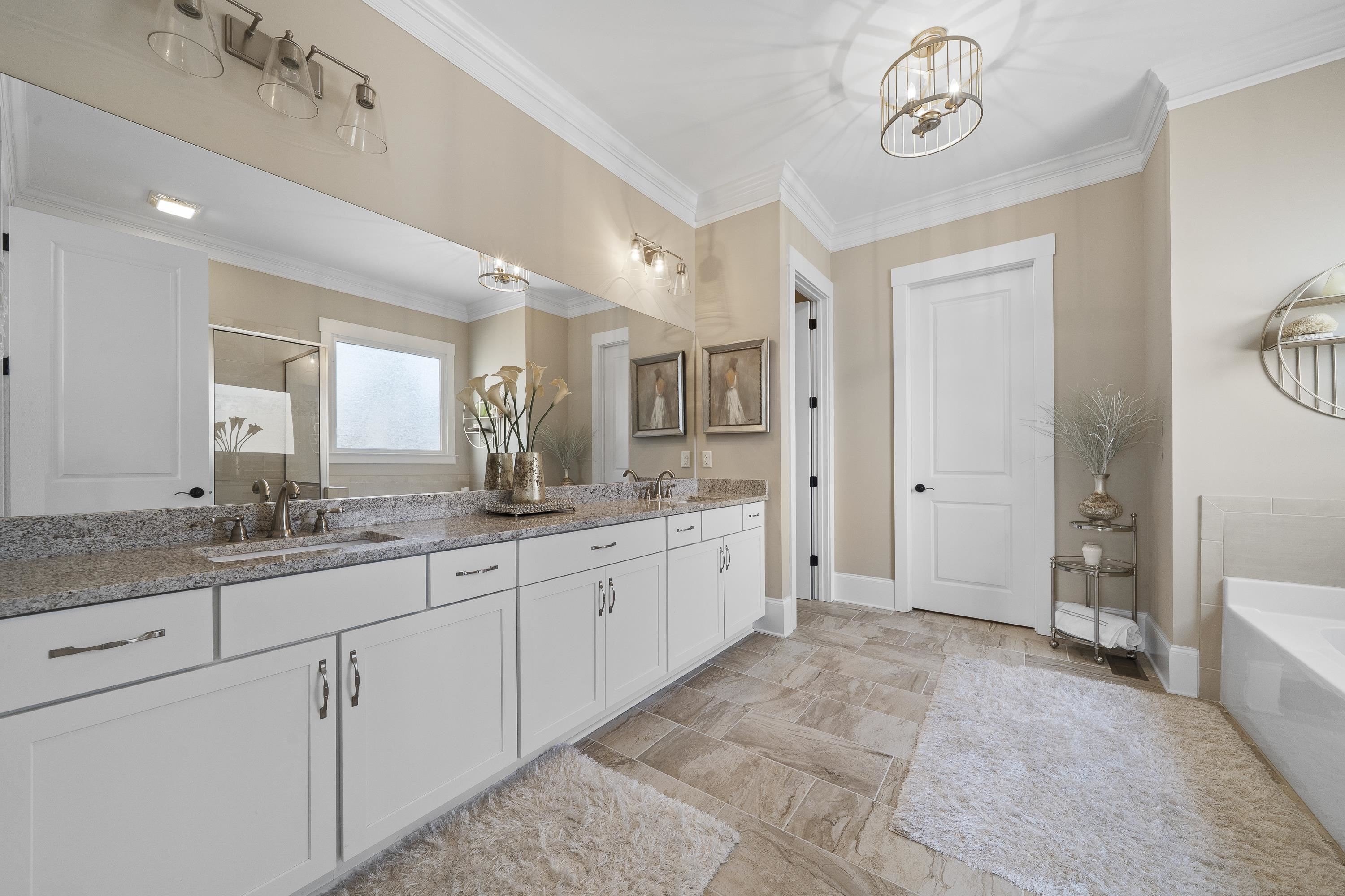1020 TURNBERRY CIRCLE