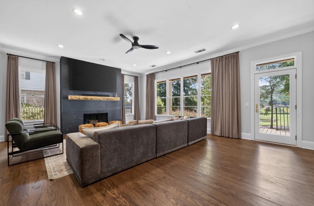 1051 OLDE CHAPEL LANE
