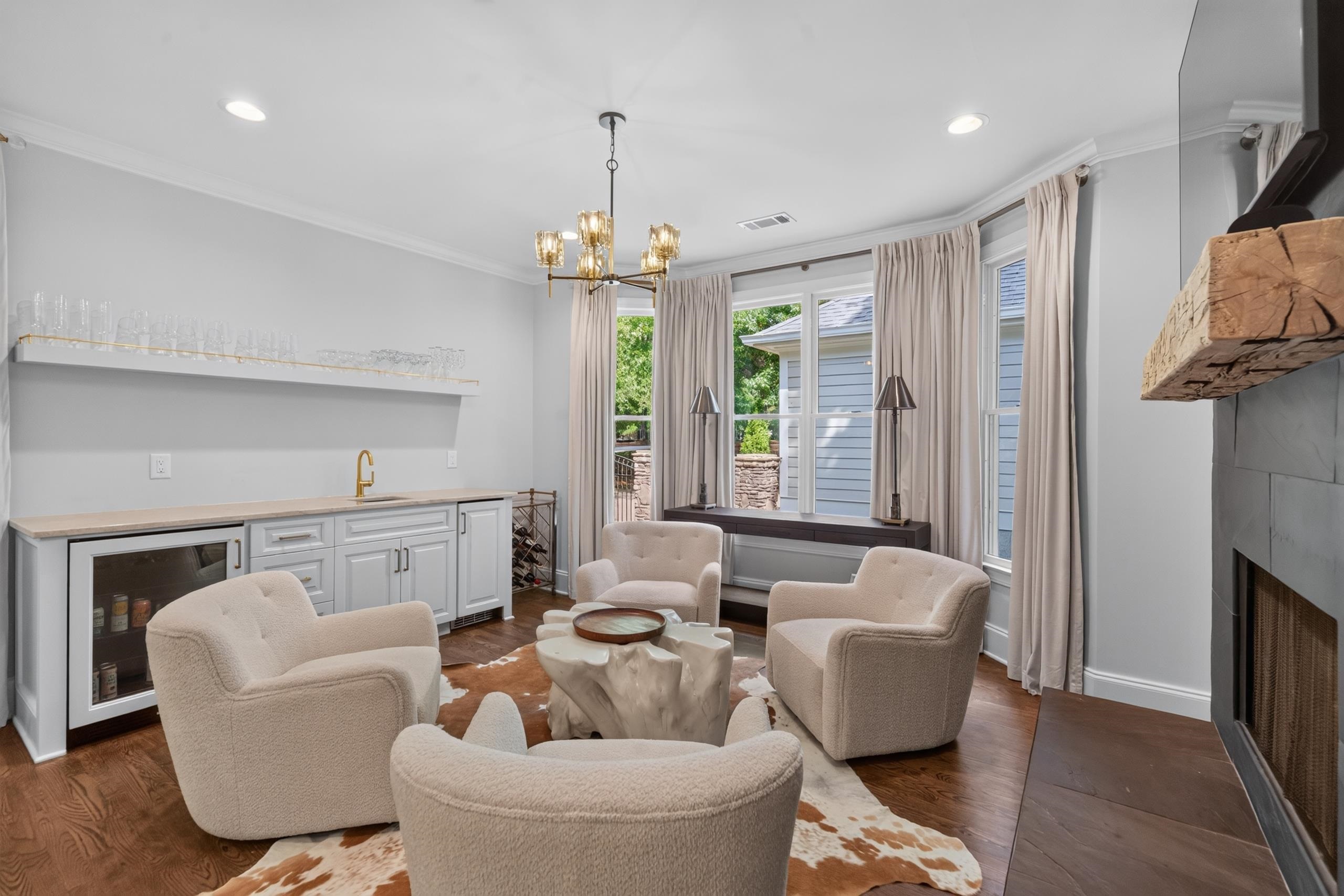 1051 OLDE CHAPEL LANE