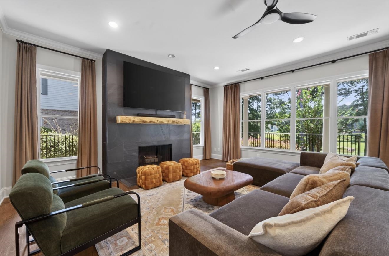 1051 OLDE CHAPEL LANE