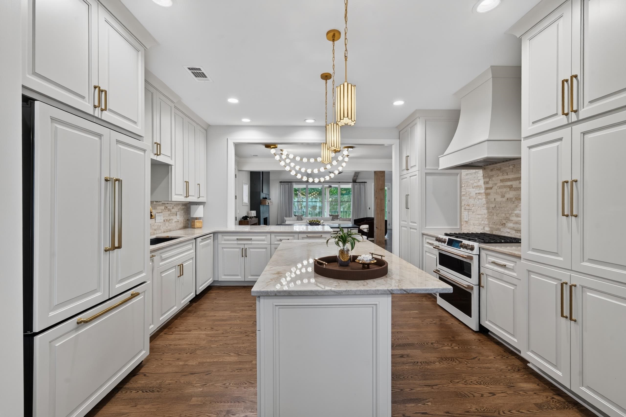 1051 OLDE CHAPEL LANE