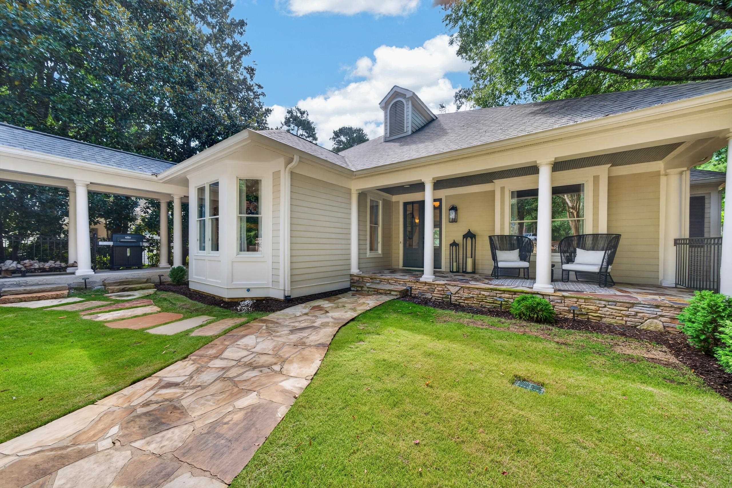 1051 OLDE CHAPEL LANE