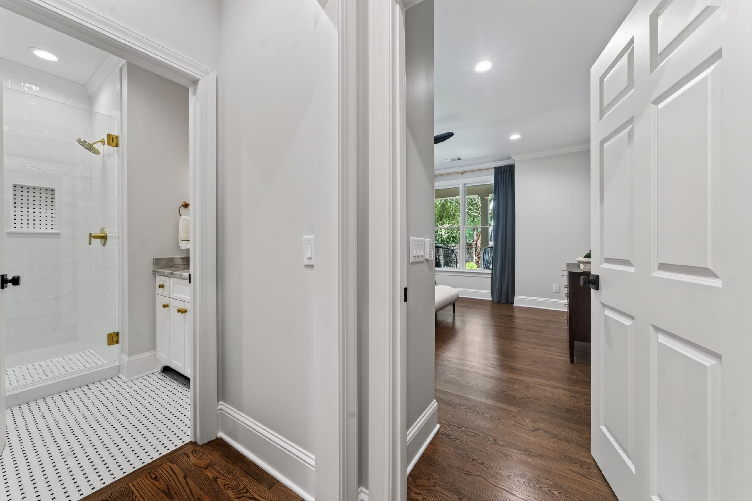 1051 OLDE CHAPEL LANE