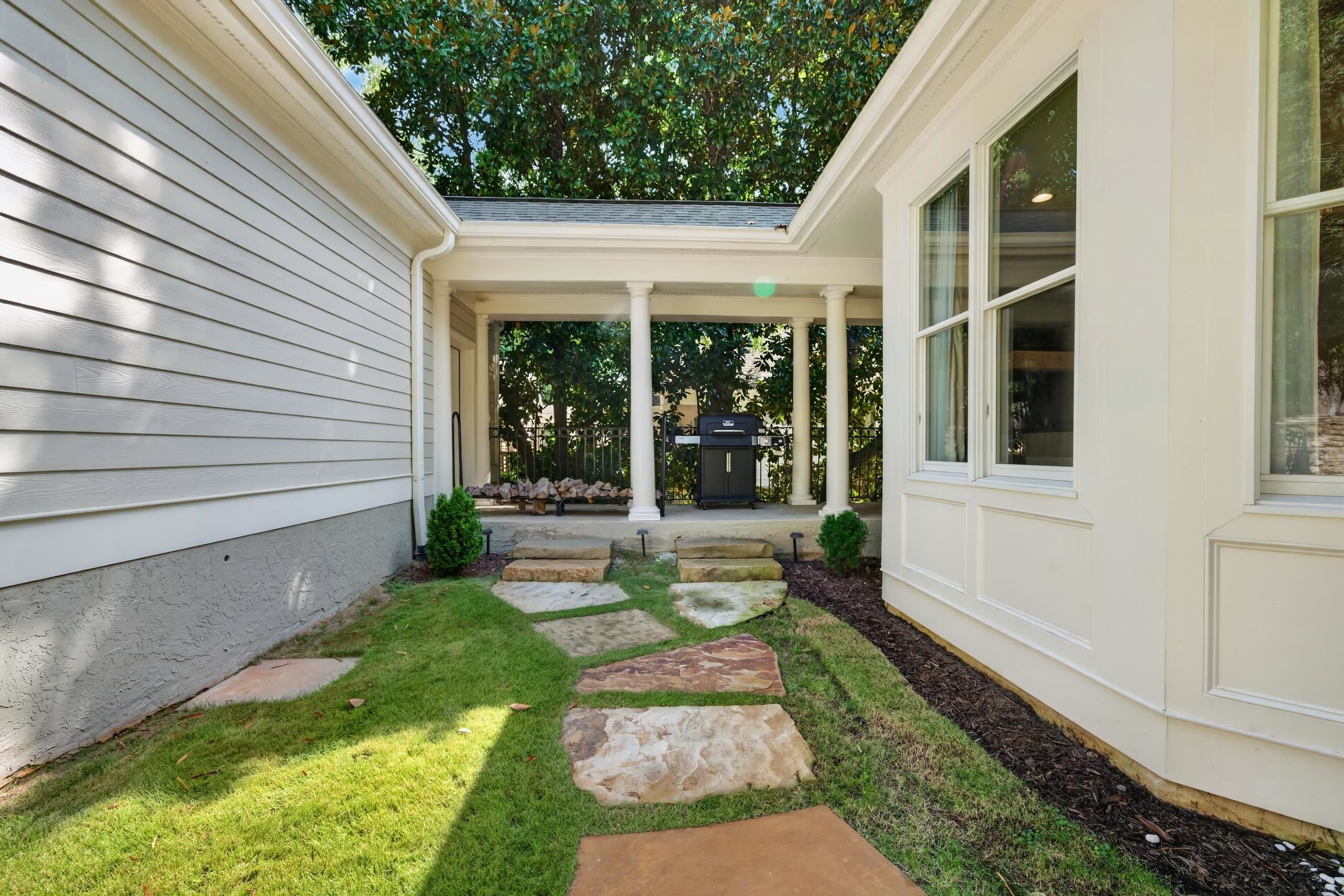 1051 OLDE CHAPEL LANE