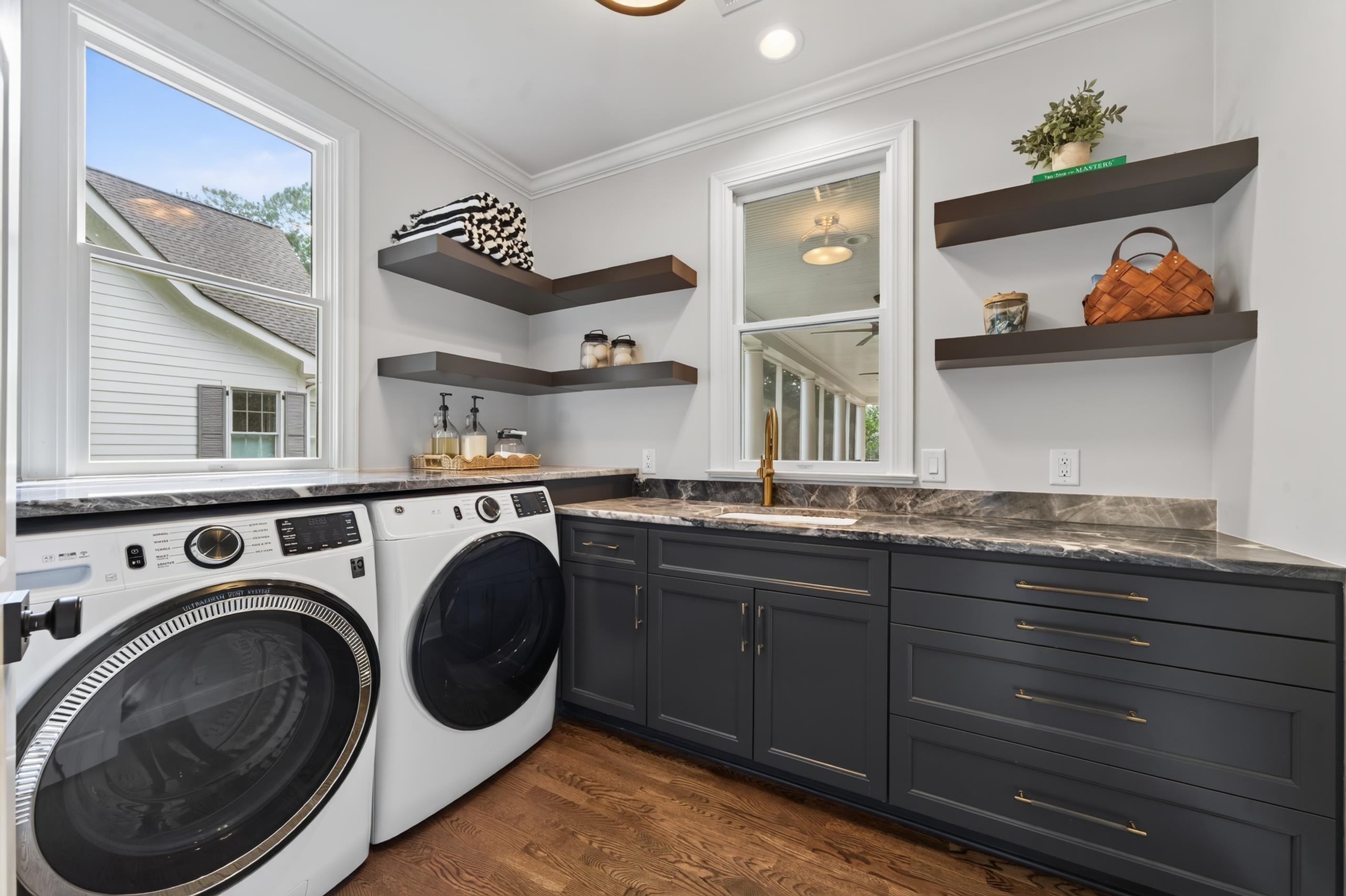 1051 OLDE CHAPEL LANE