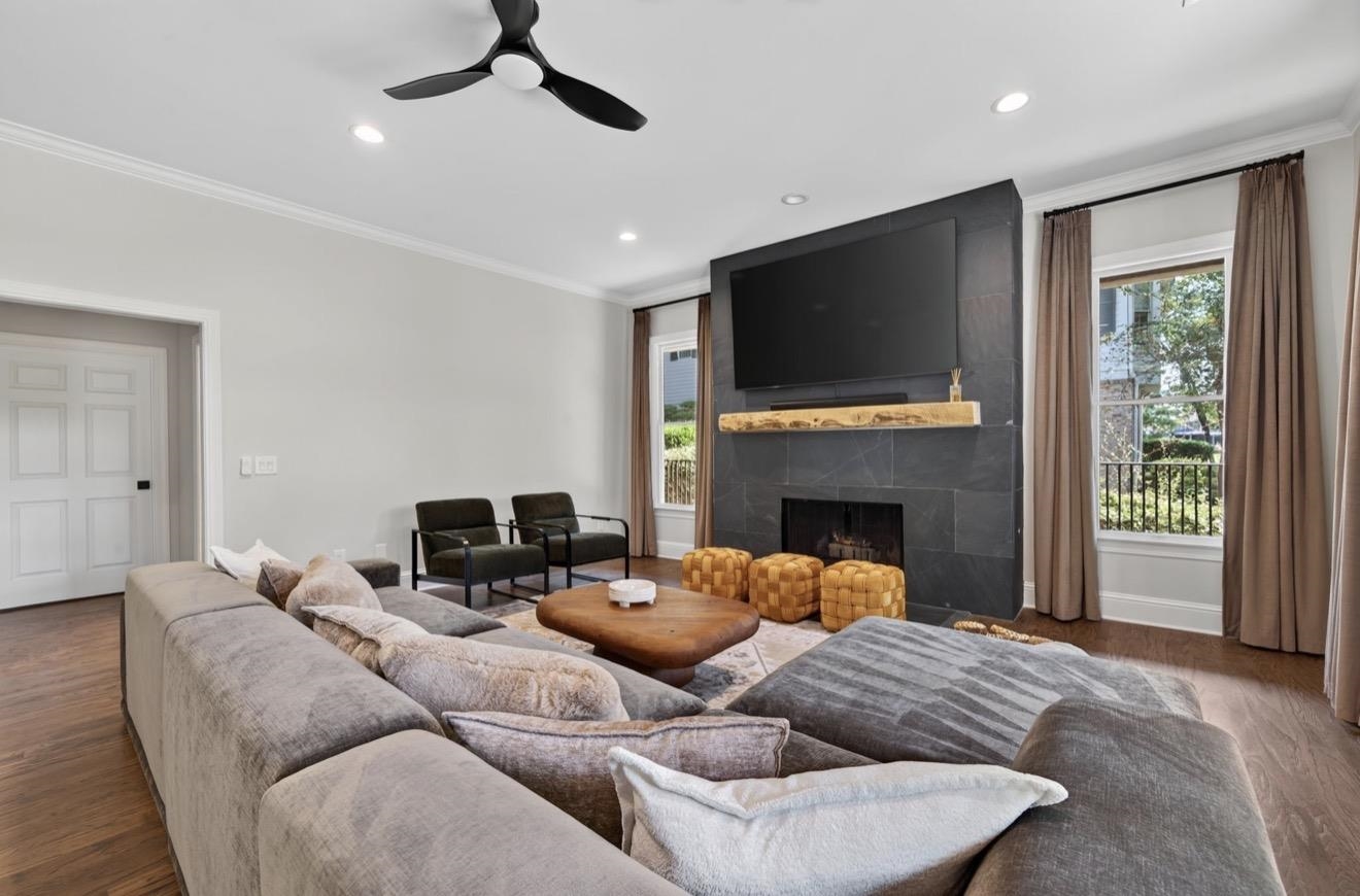 1051 OLDE CHAPEL LANE