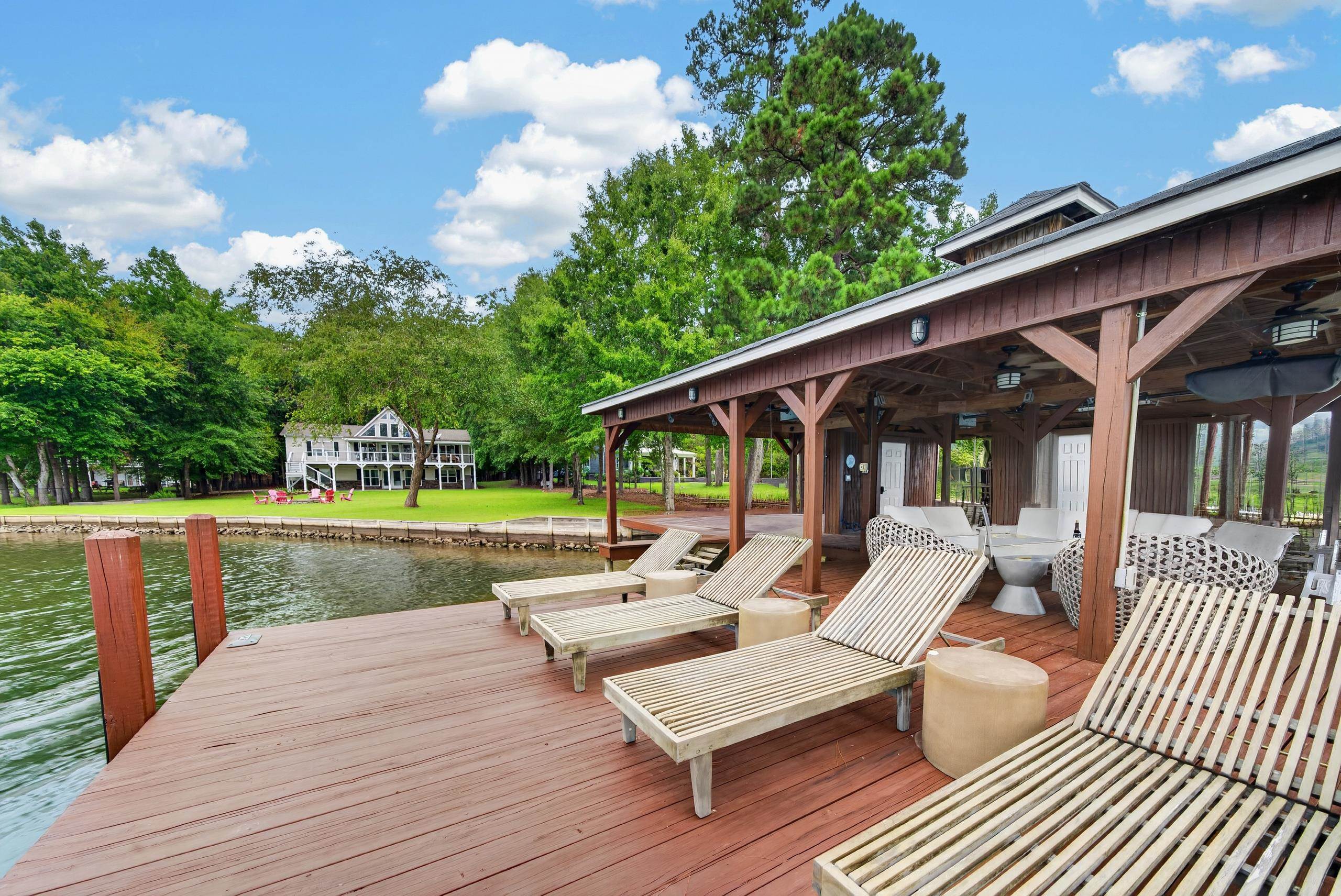 332 ROCKVILLE SPRINGS DRIVE
