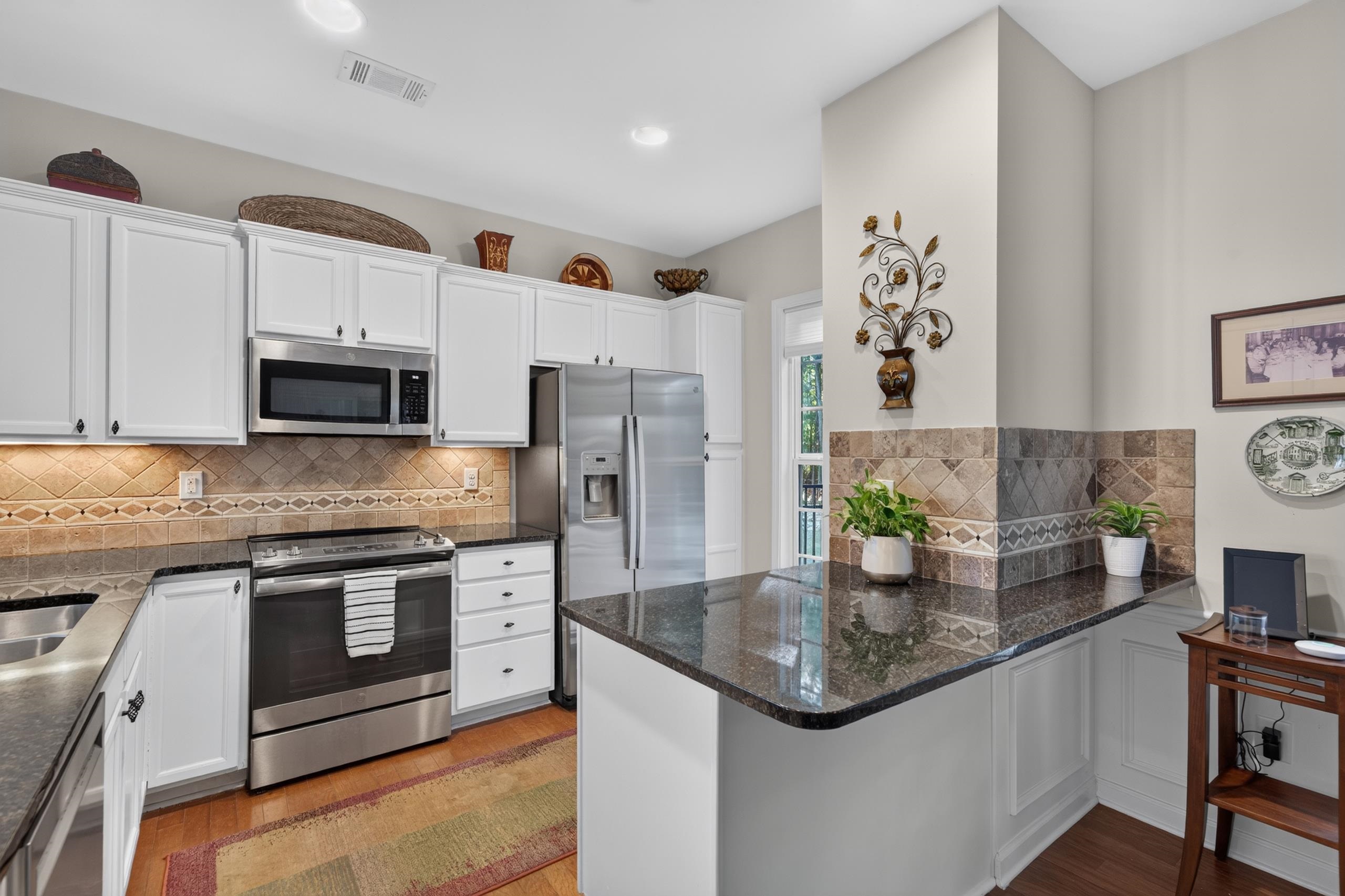 1230 SUMMER HOLLOW ROAD