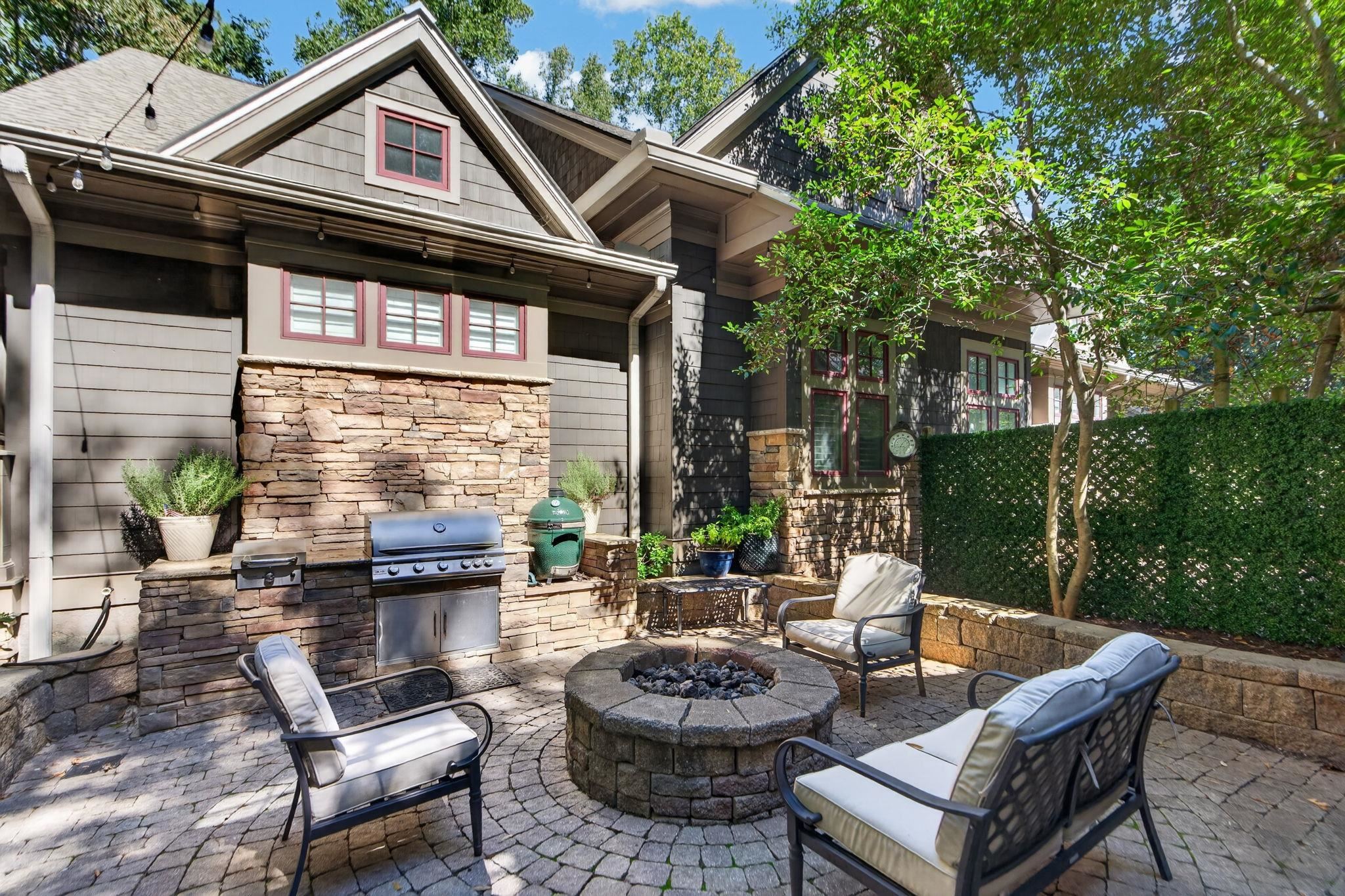 1041 LOCKETS TRAIL