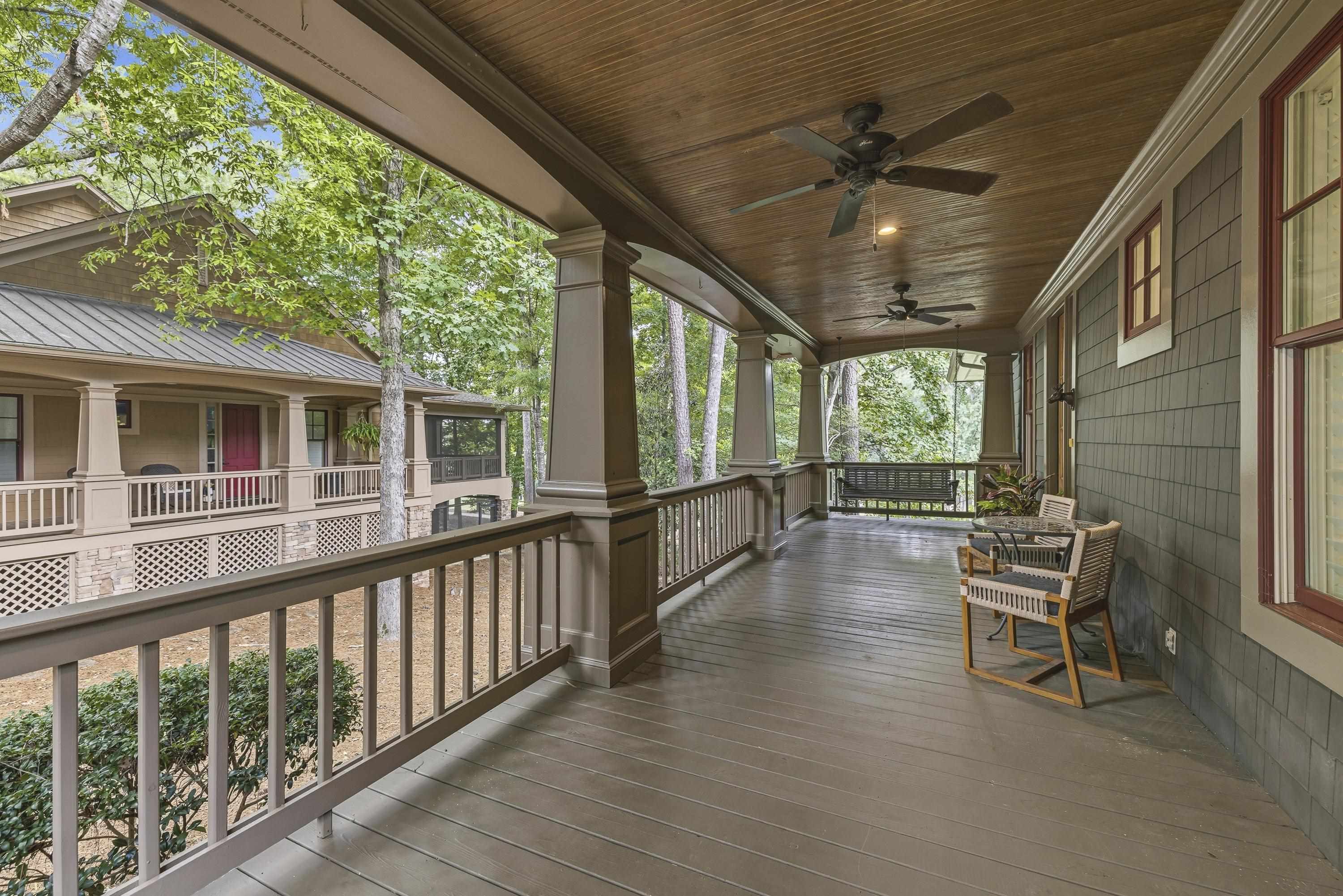 1041 LOCKETS TRAIL