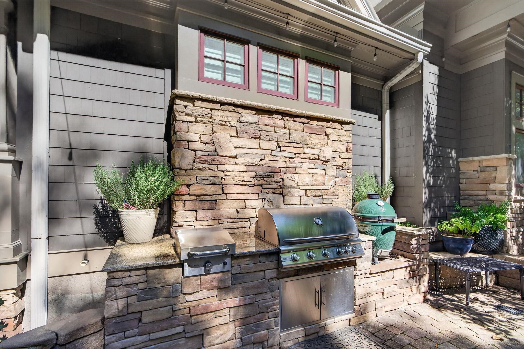 1041 LOCKETS TRAIL