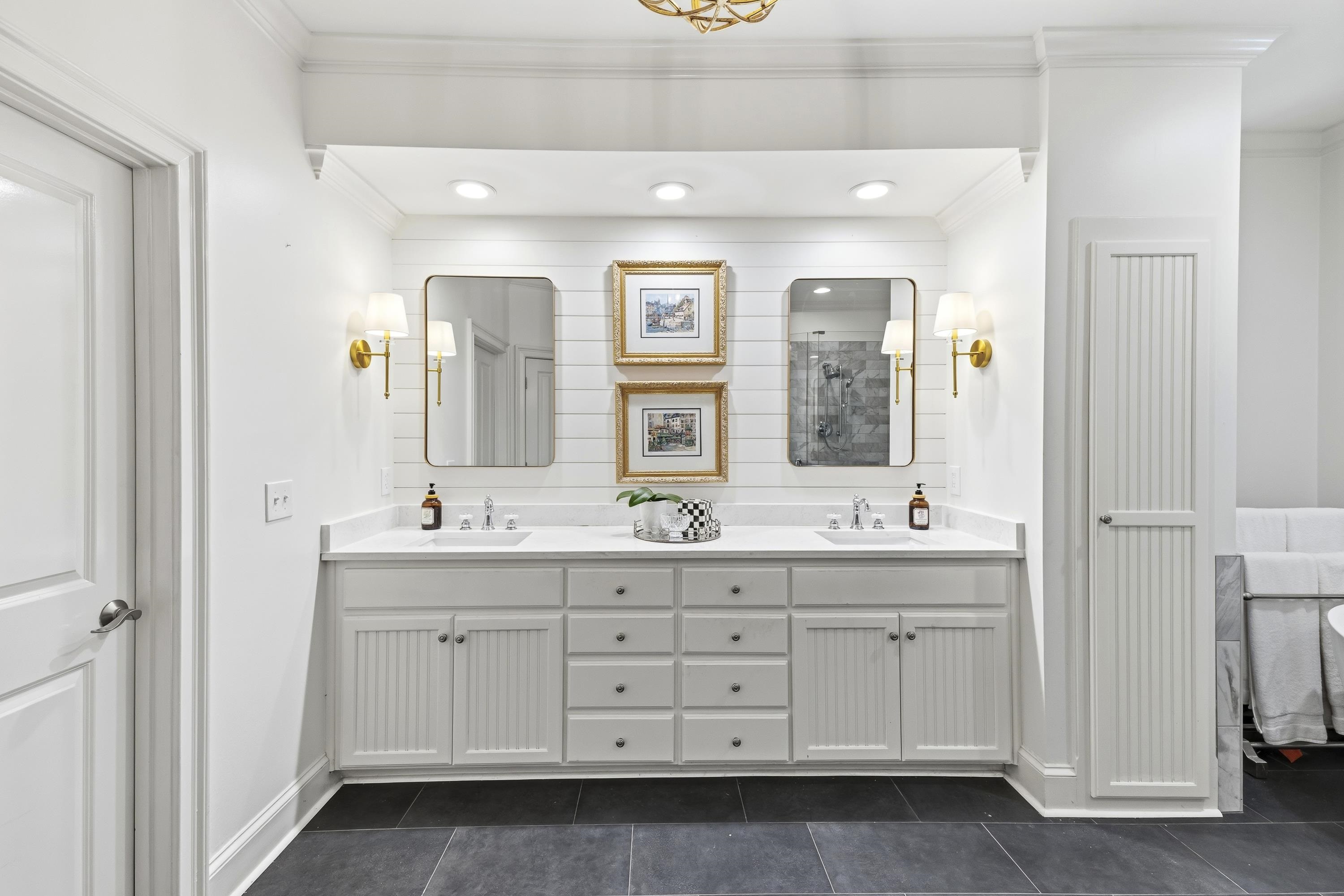 1041 LOCKETS TRAIL