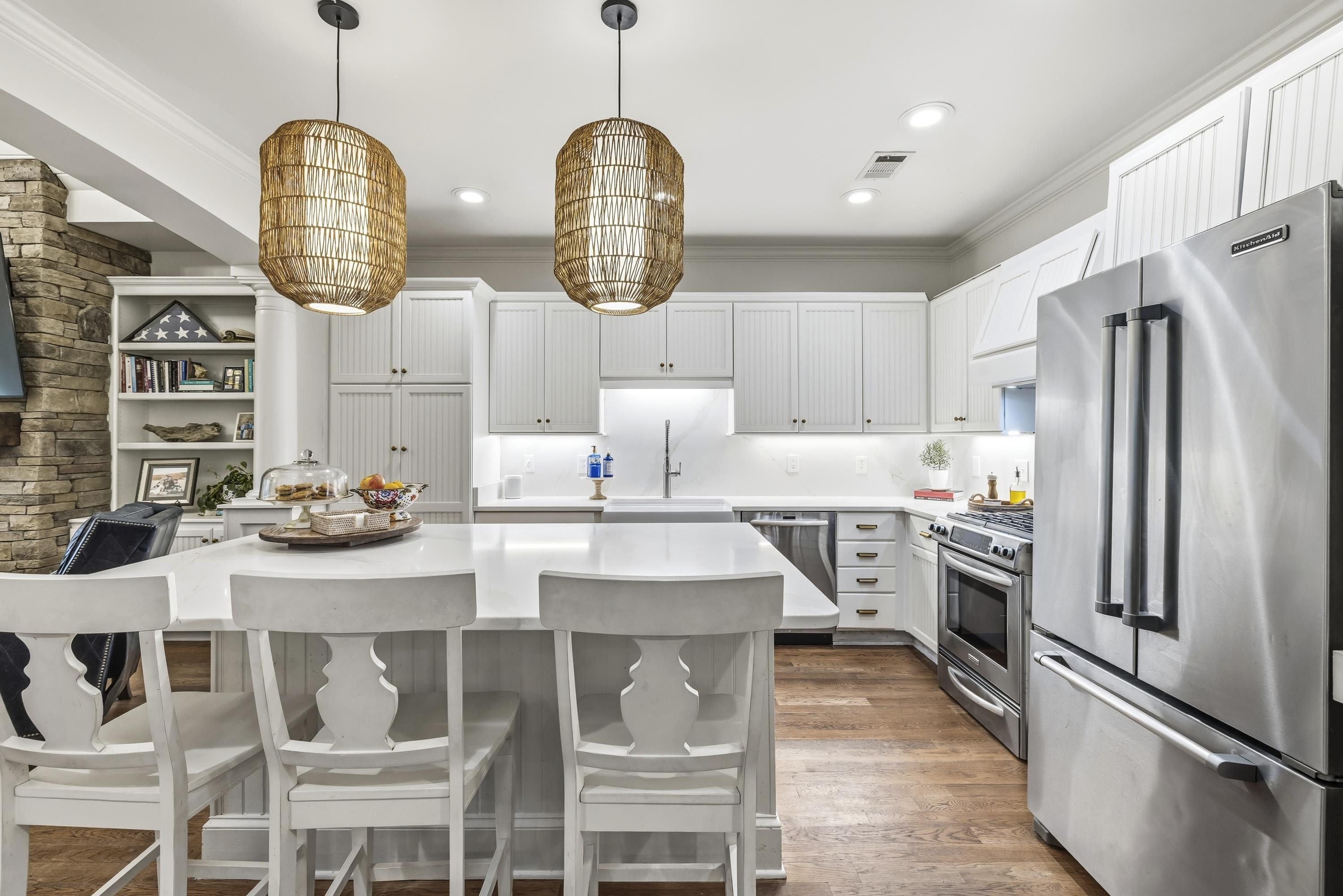 1041 LOCKETS TRAIL