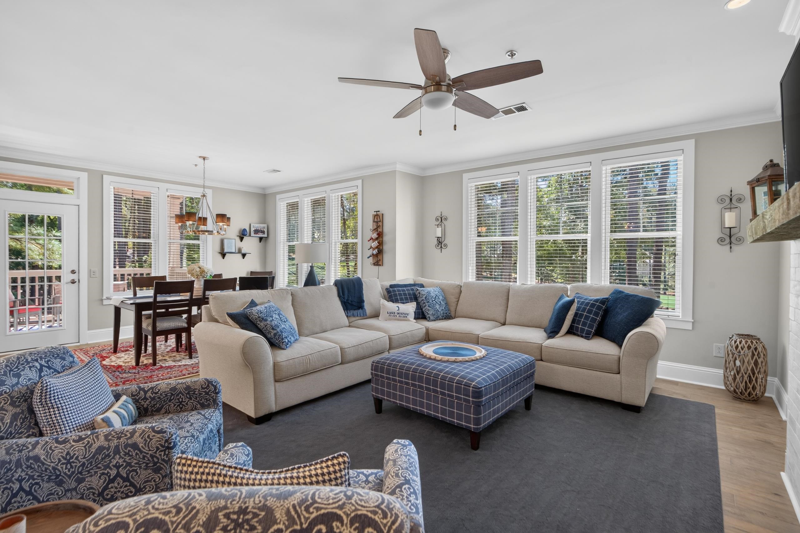1020 C CREEKSIDE