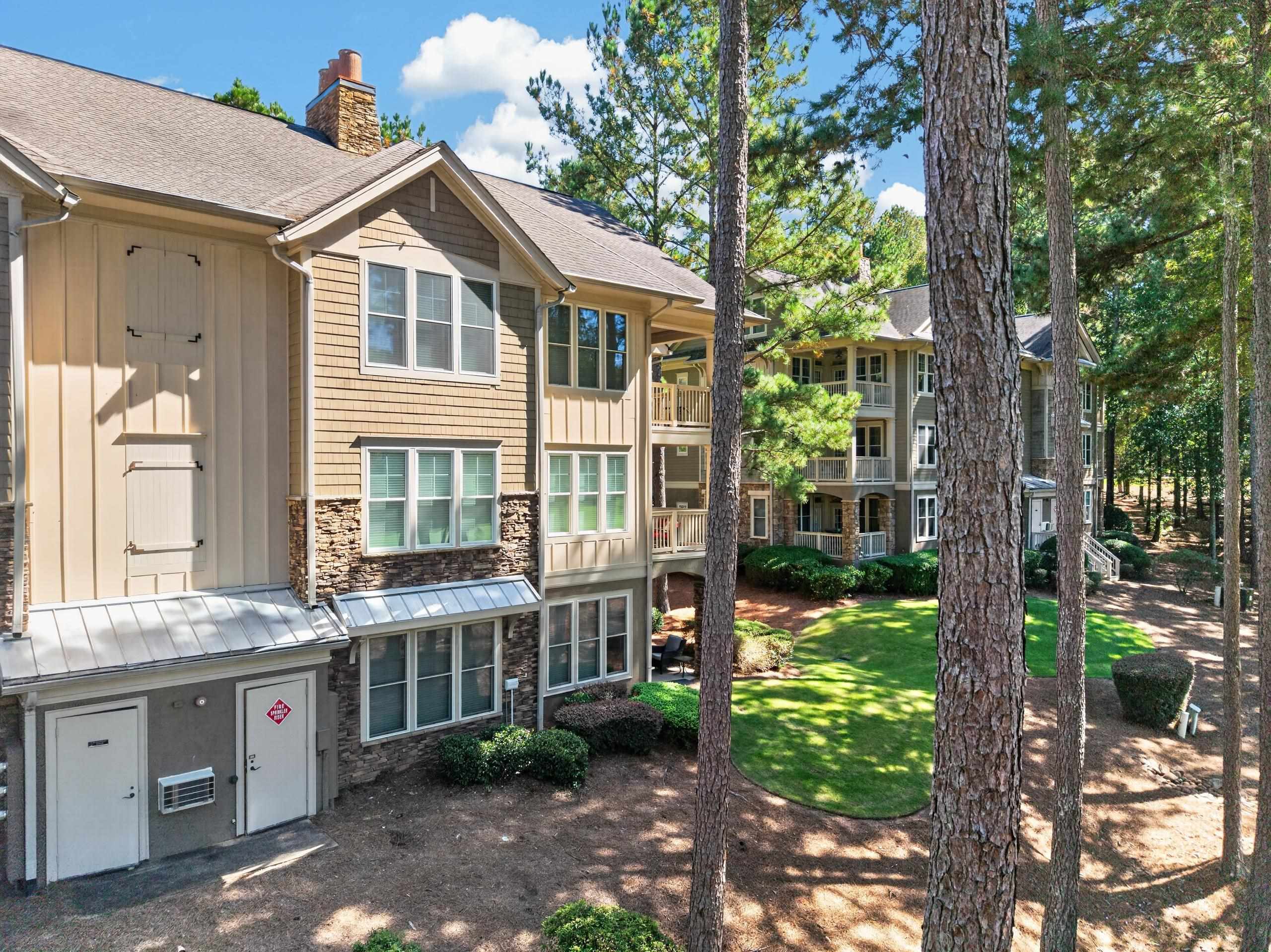 1020 C CREEKSIDE