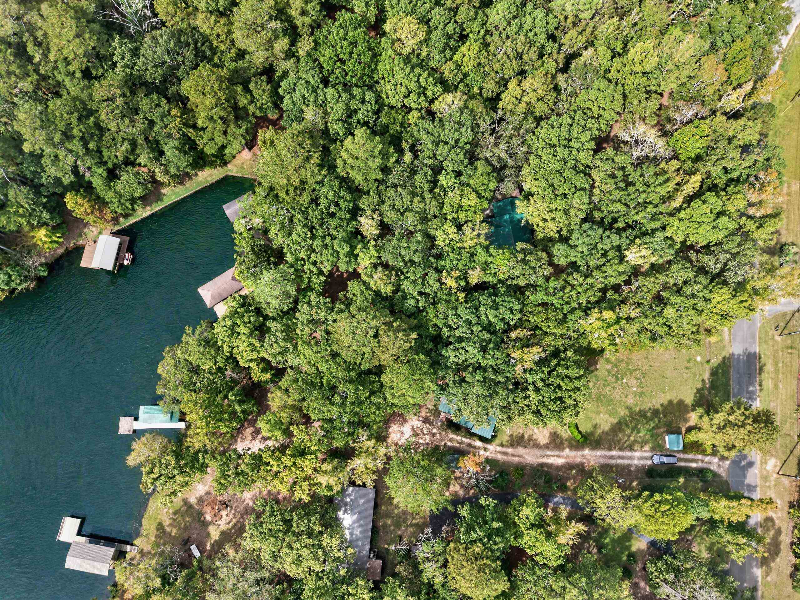 133 NW WHIPPORWILL LANE