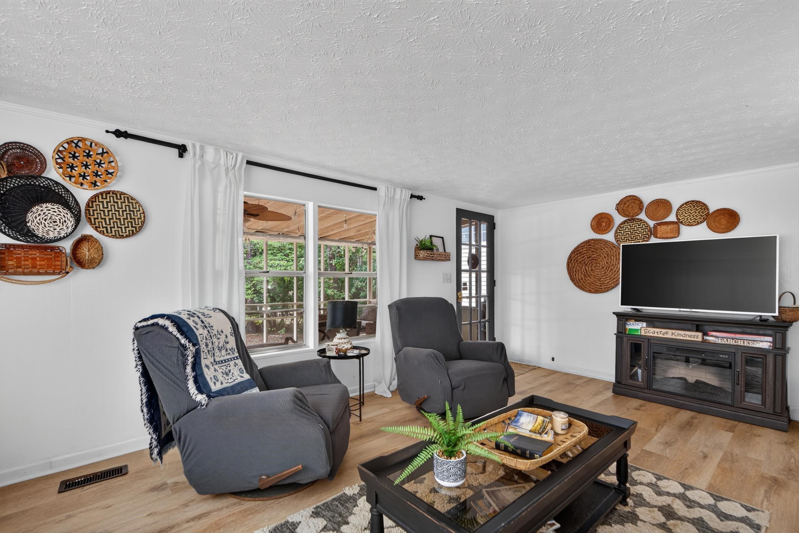 133 NW WHIPPORWILL LANE