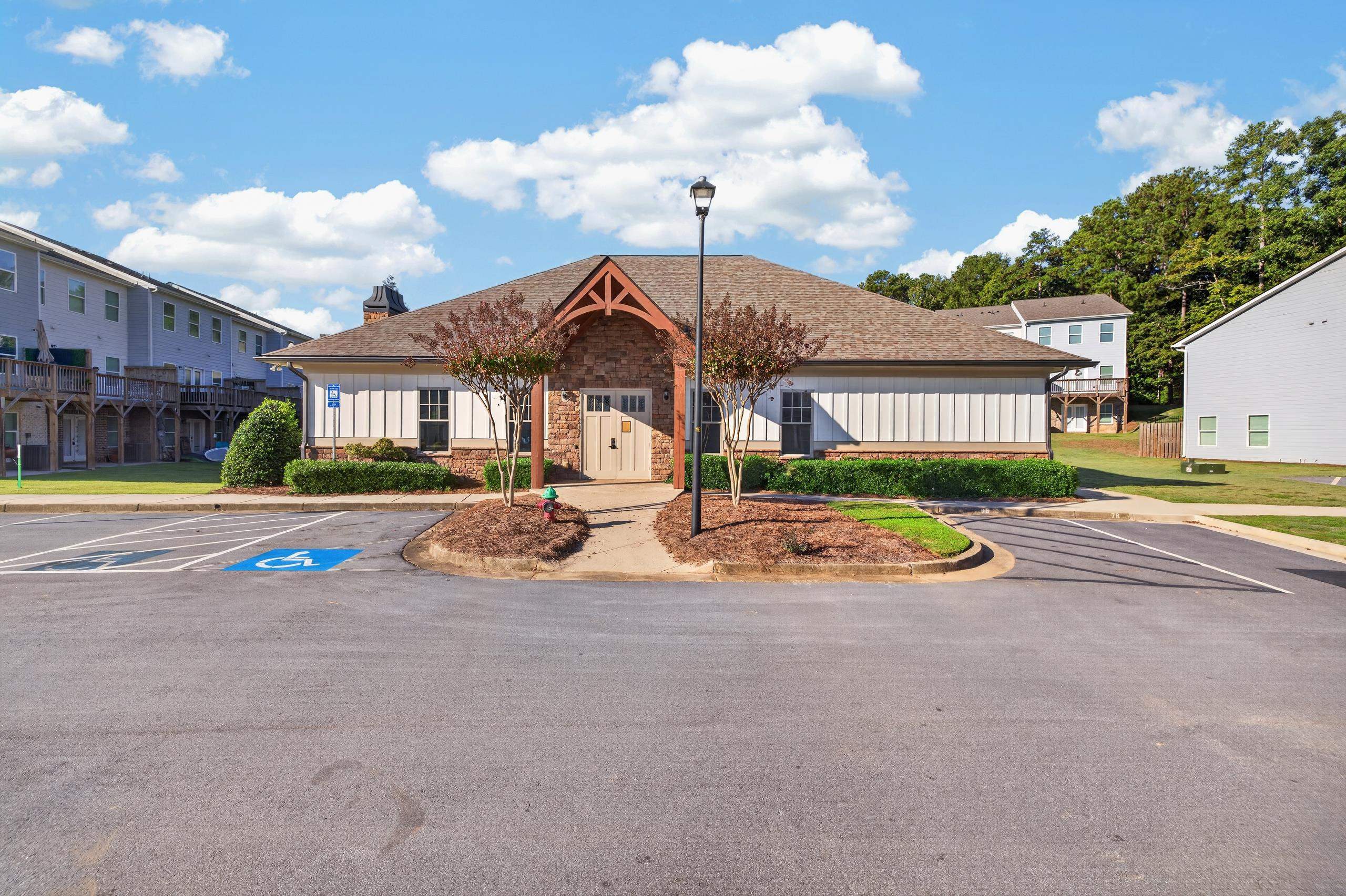 105 CRANE LANE