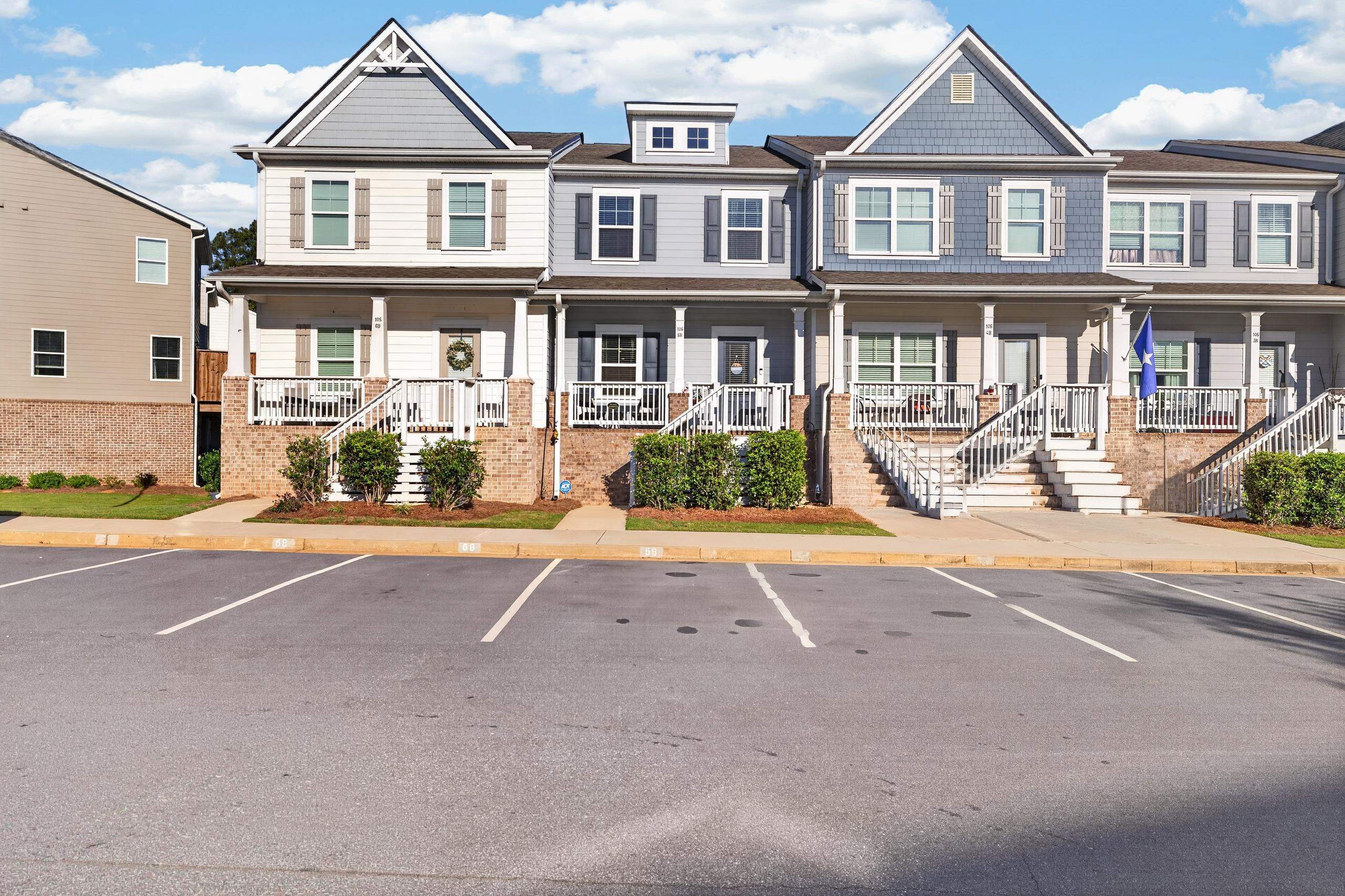 105 CRANE LANE