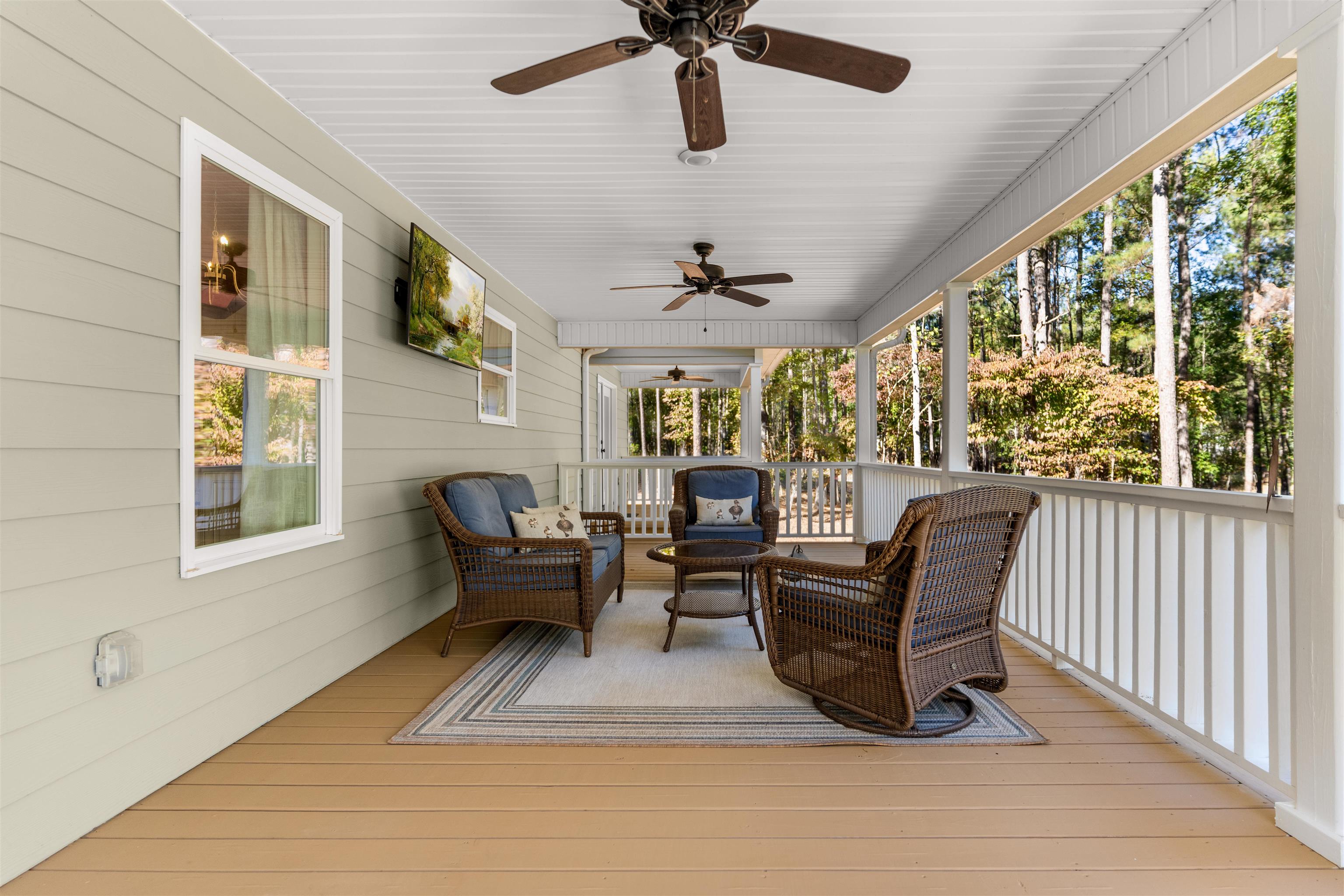 198 DEERFIELD LANE