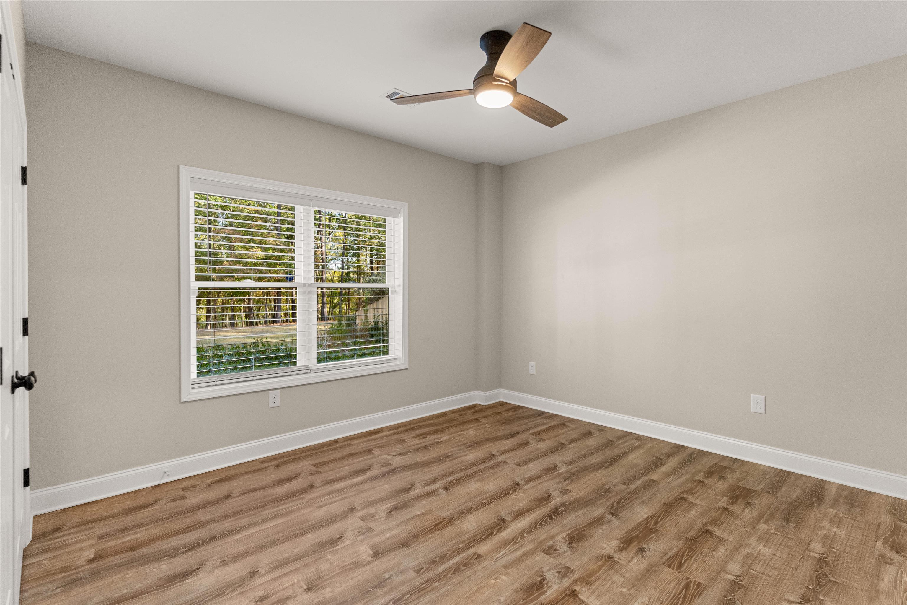198 DEERFIELD LANE