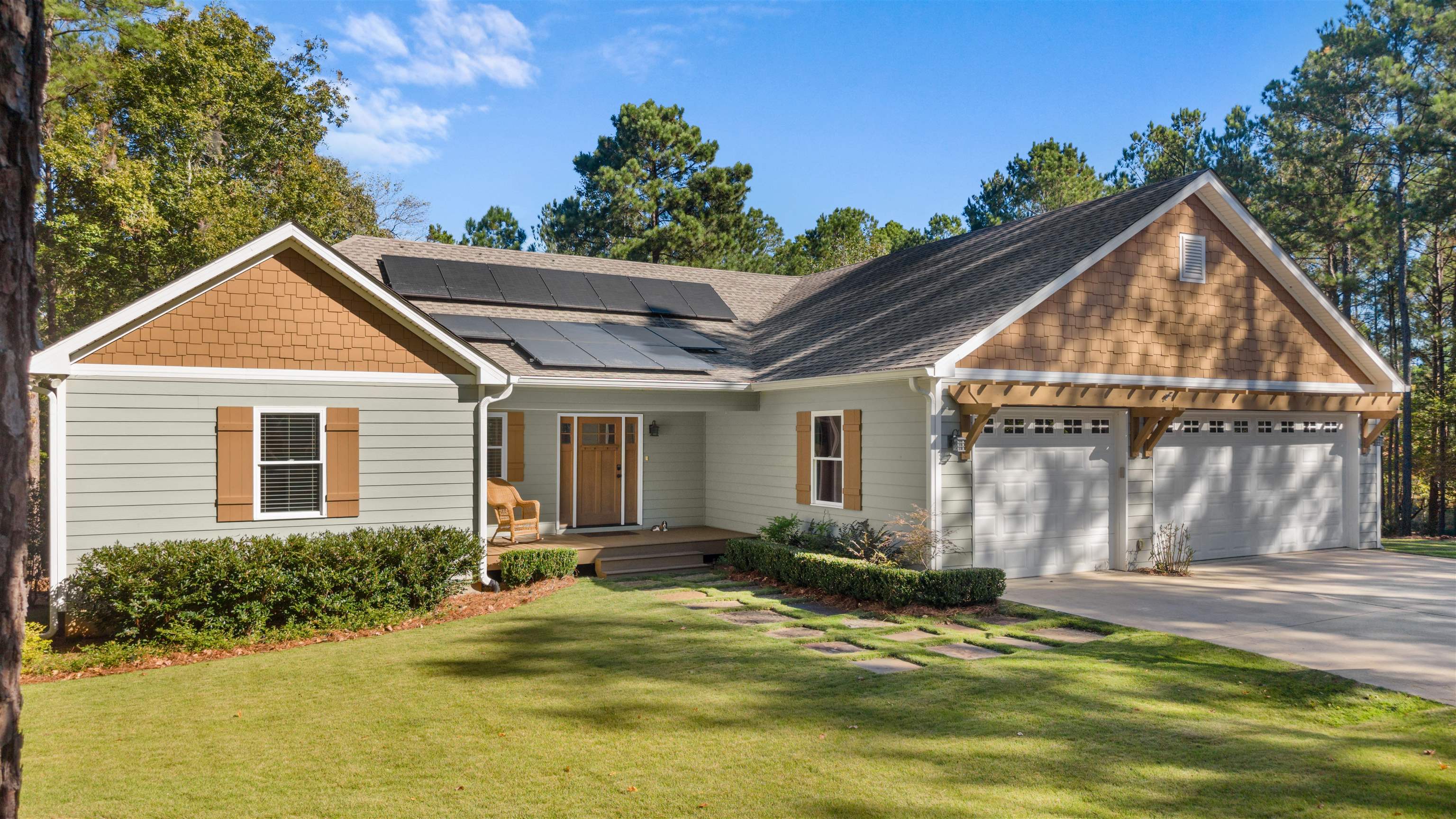 198 DEERFIELD LANE