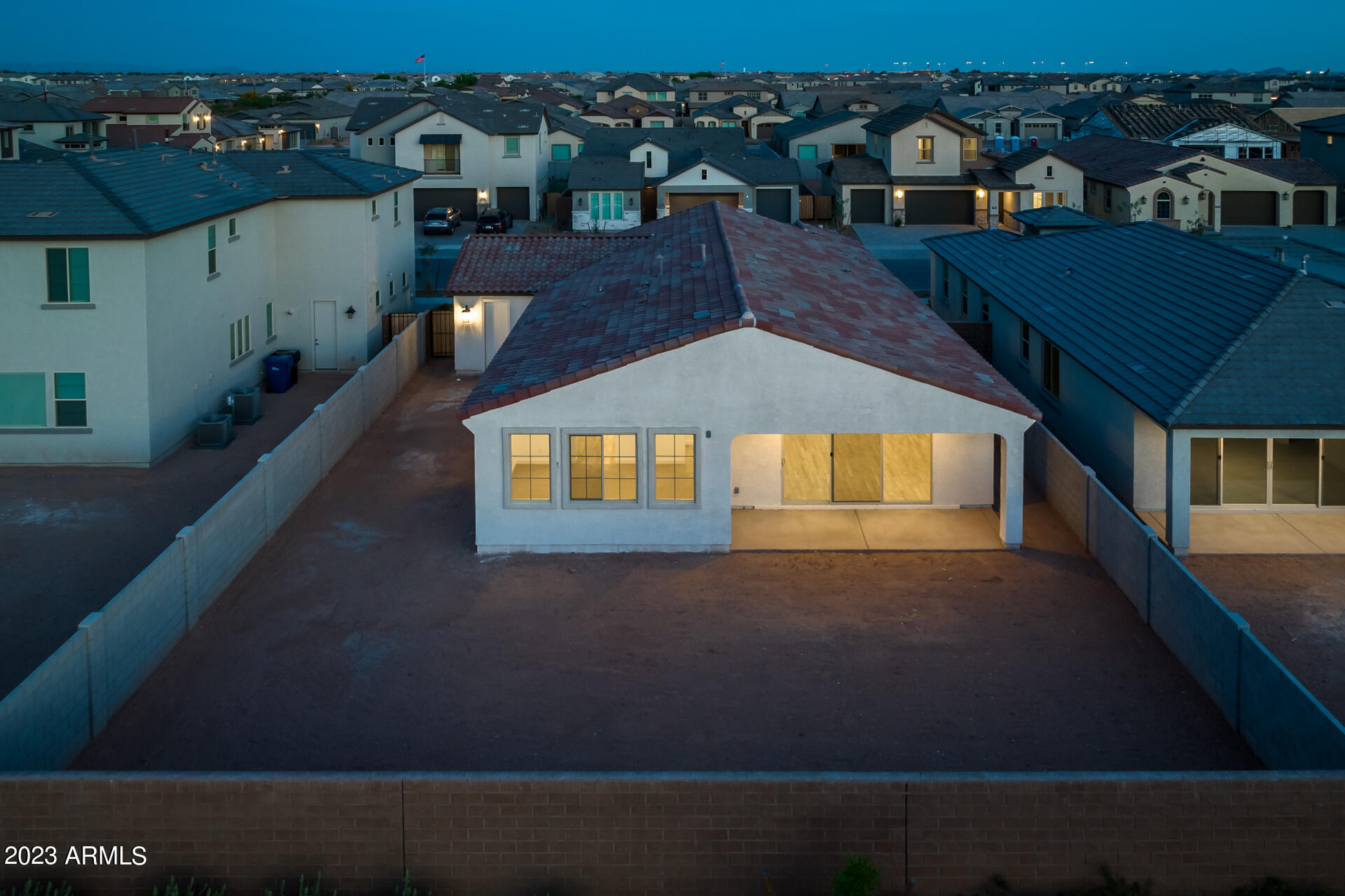 9712 E RAINBOW Avenue