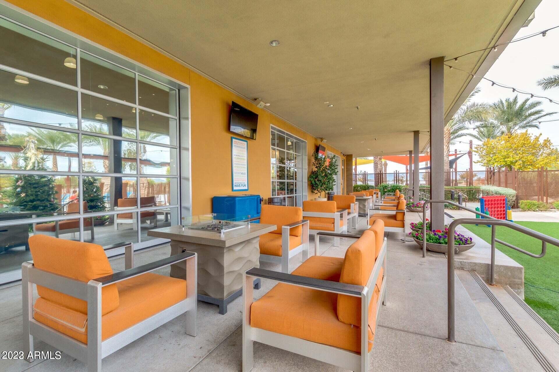 9712 E RAINBOW Avenue